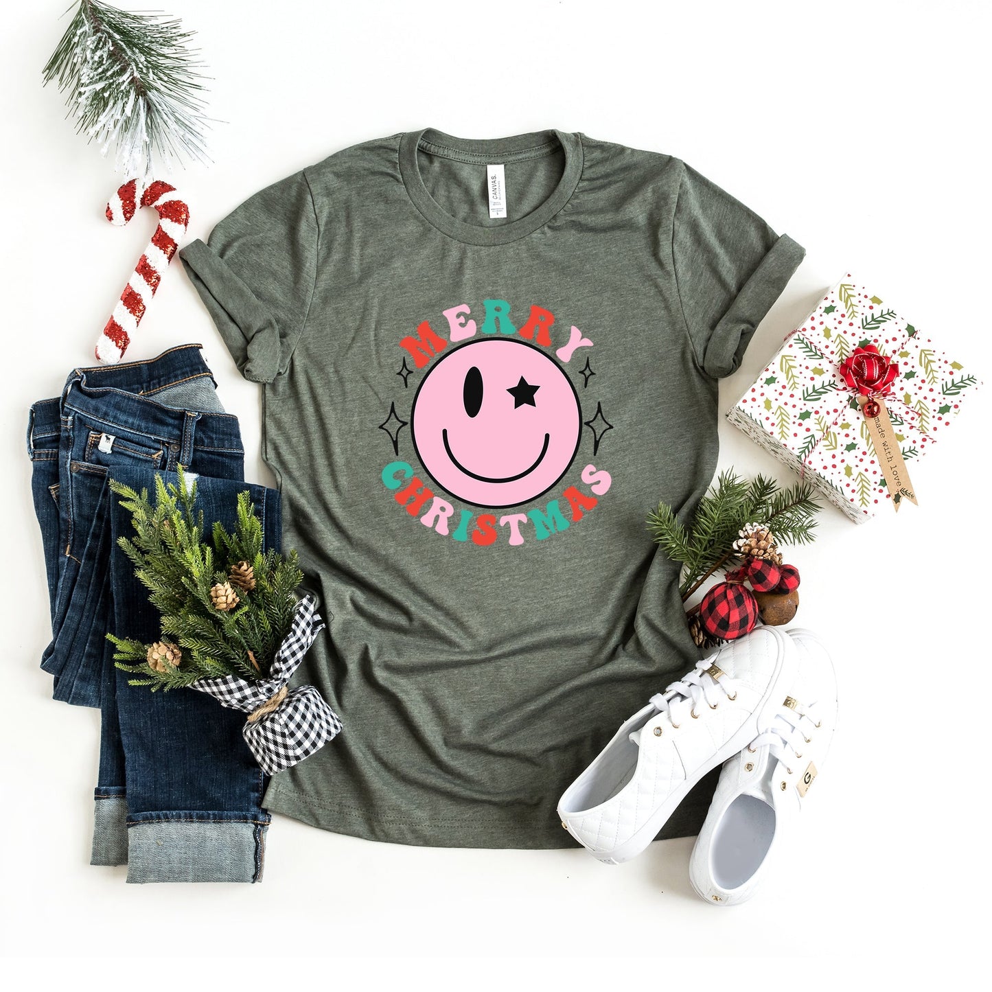 Merry Christmas Smiley | Short Sleeve Crew Neck