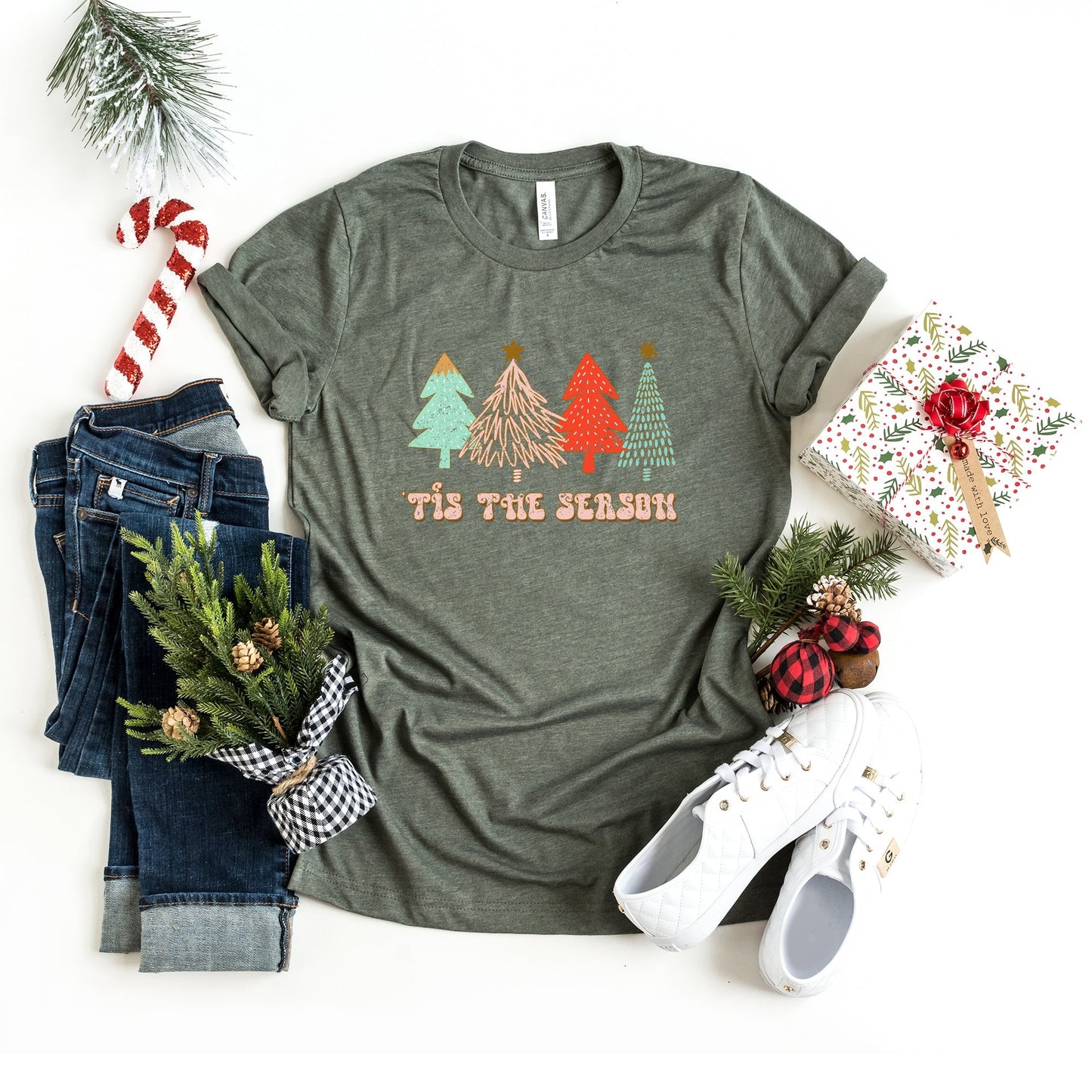 Tis The Season Trees Grunge | Short Sleeve Crew Neck
