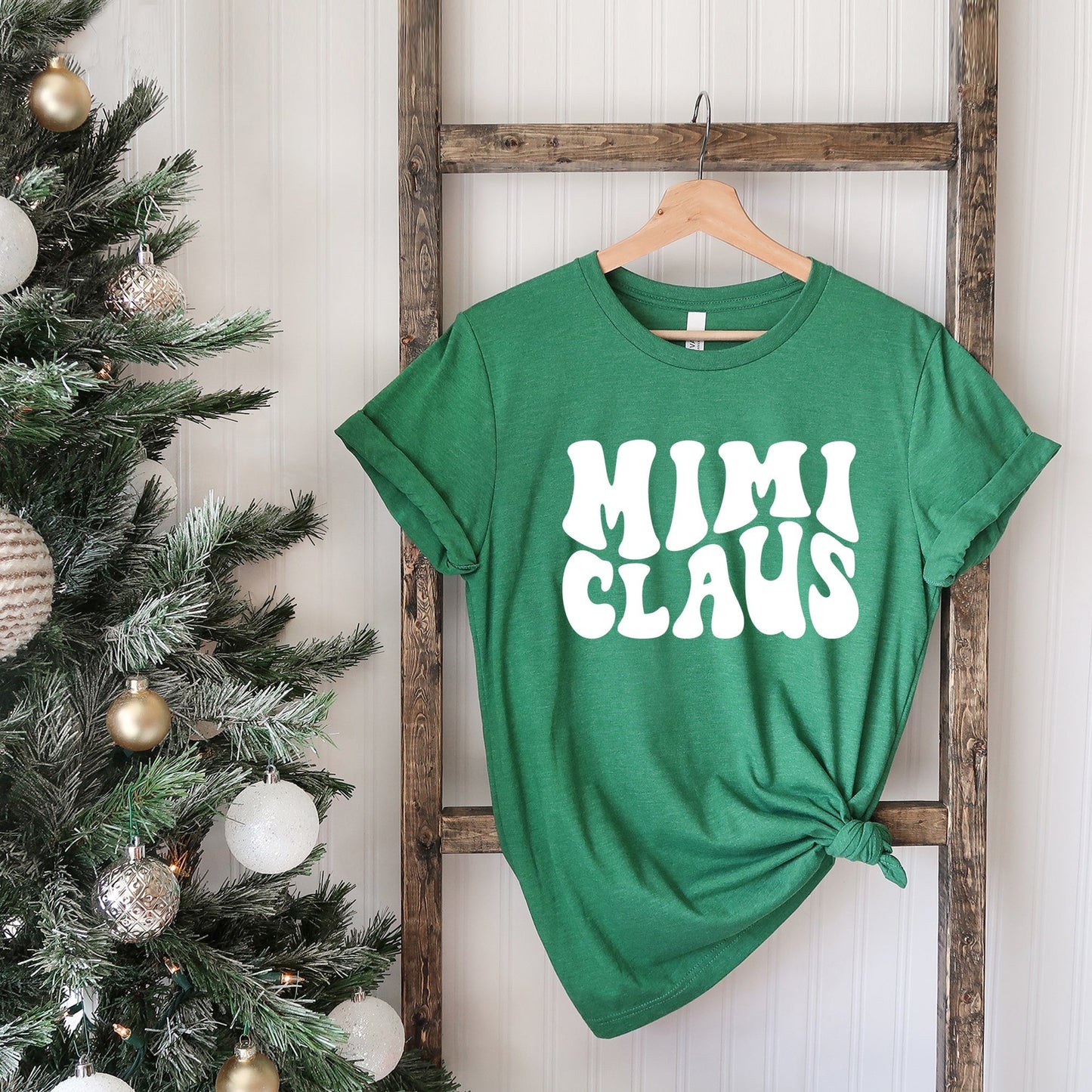 Mimi Claus Wavy | Short Sleeve Crew Neck