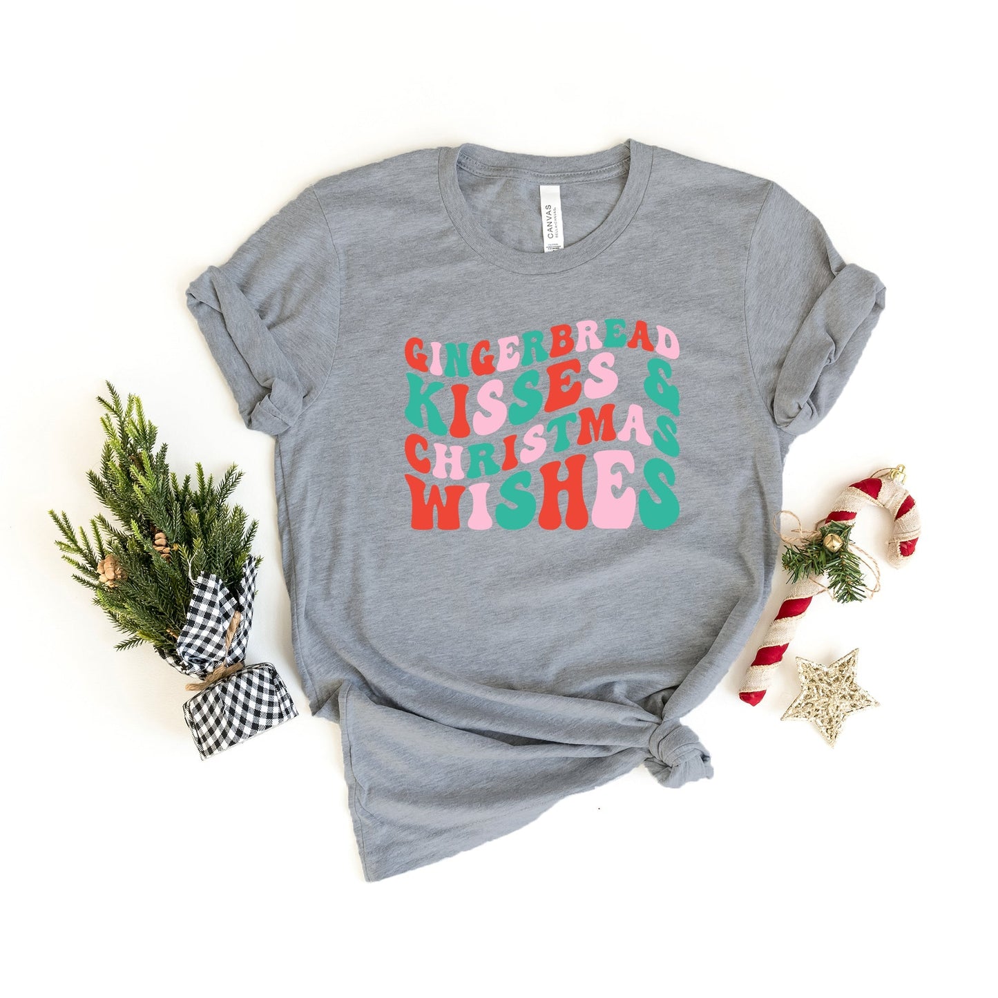 Gingerbread Kisses | Short Sleeve Crew Neck
