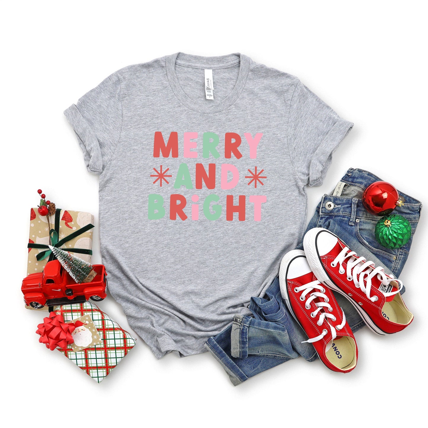 Retro Merry And Bright Stars | Short Sleeve Crew Neck