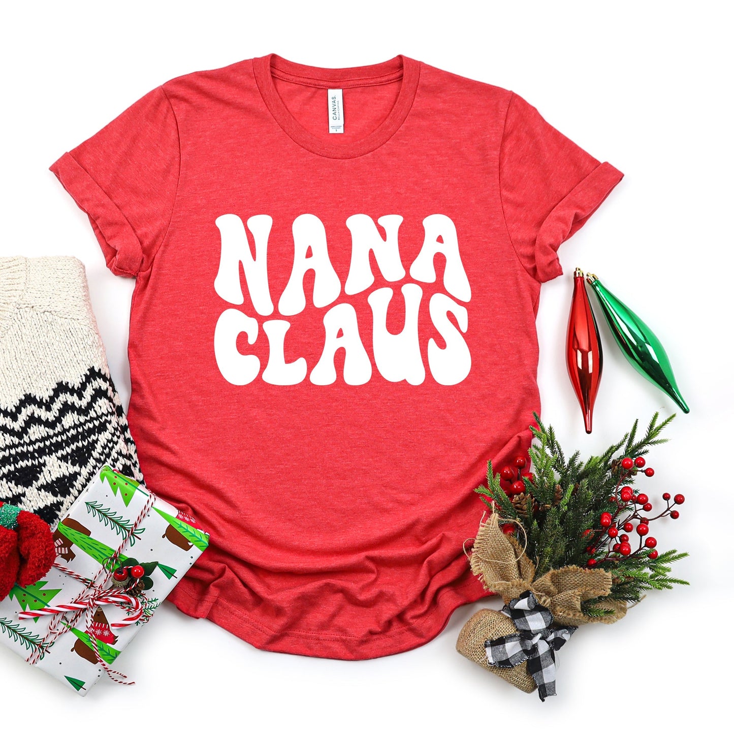 Nana Claus Wavy | Short Sleeve Crew Neck