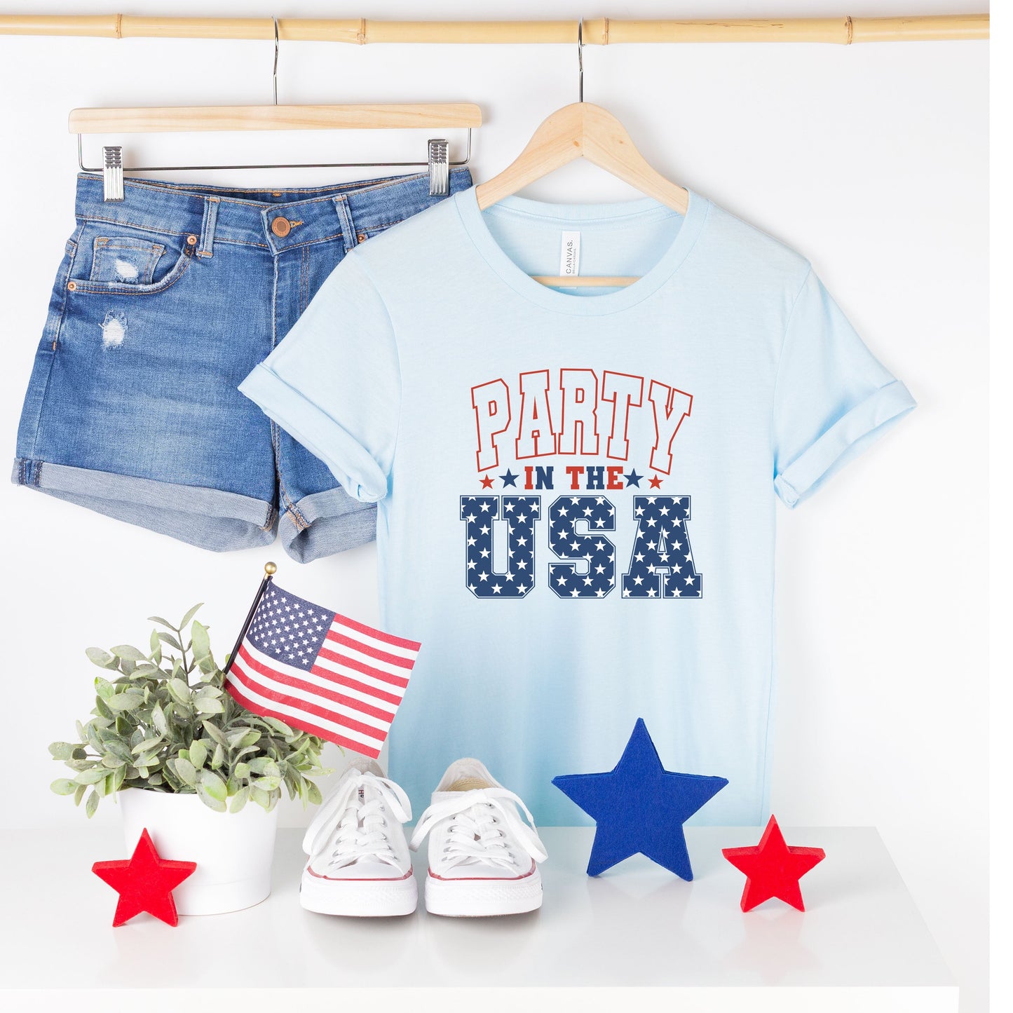 Retro Party In the USA Stars | Short Sleeve Crew Neck