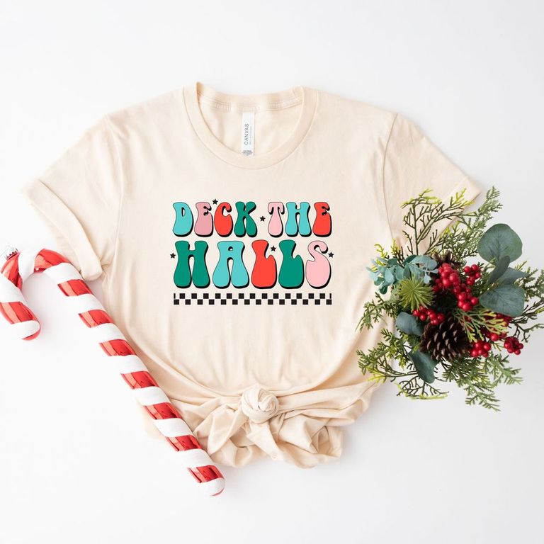 Retro Deck The Halls Checkered | Short Sleeve Crew Neck