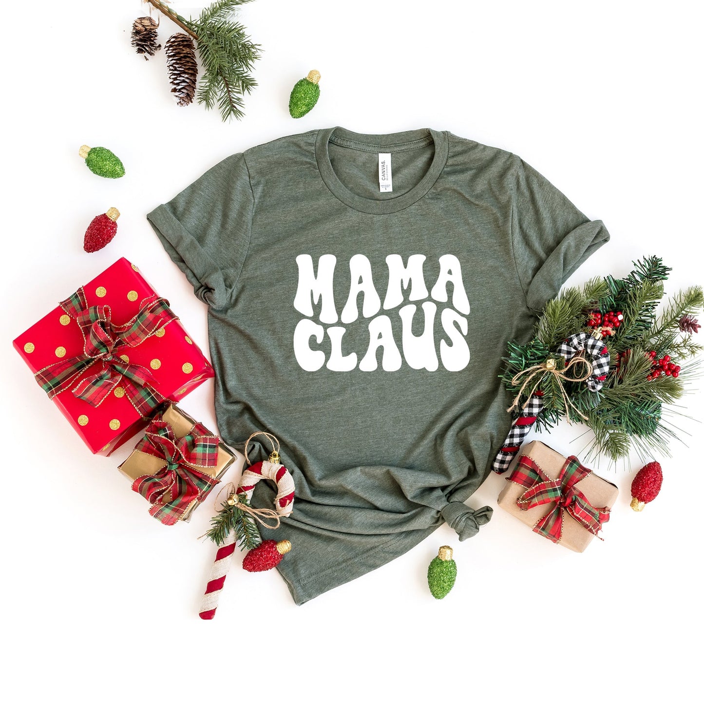 Mama Claus Wavy | Short Sleeve Crew Neck