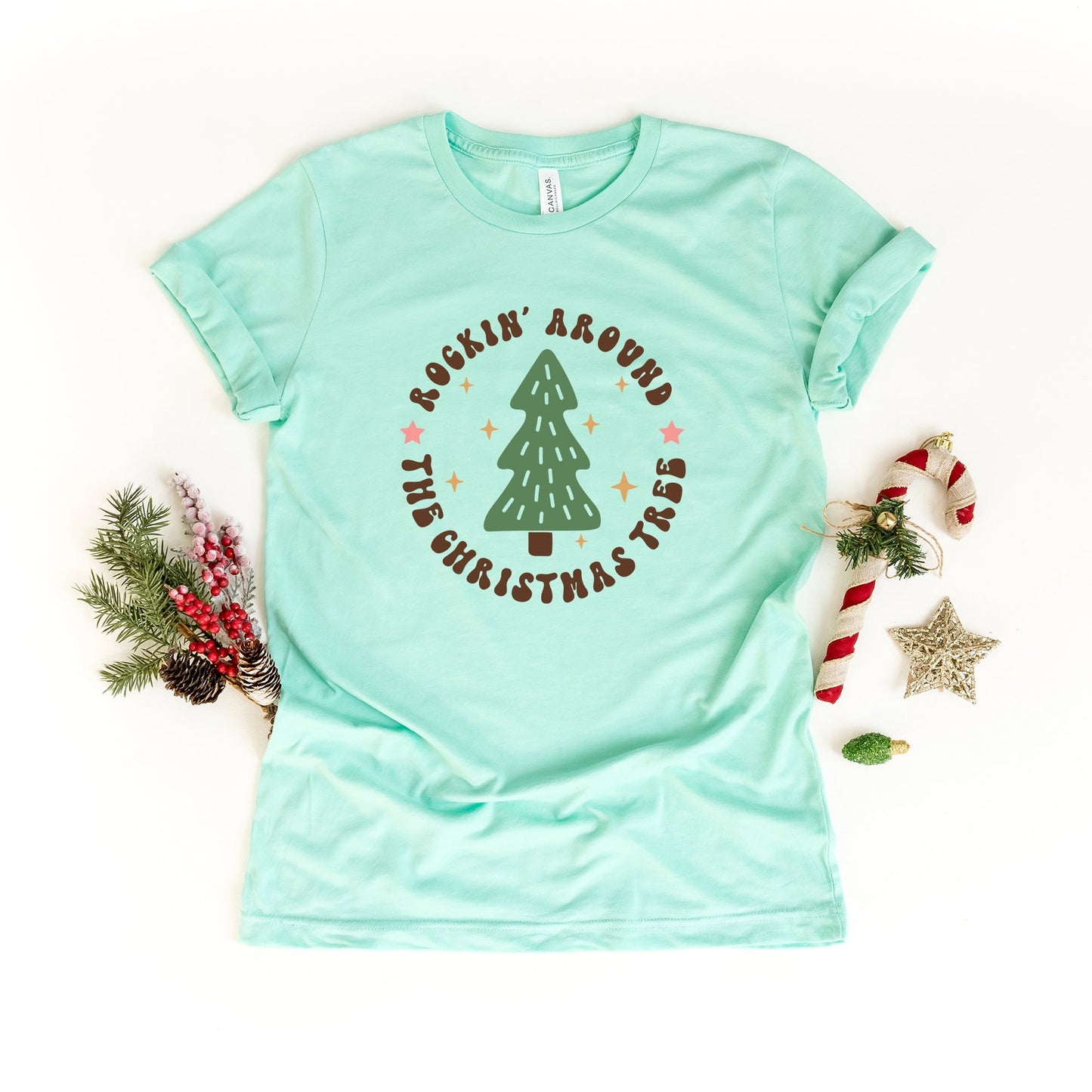 Retro Rockin' Around Tree | Short Sleeve Crew Neck