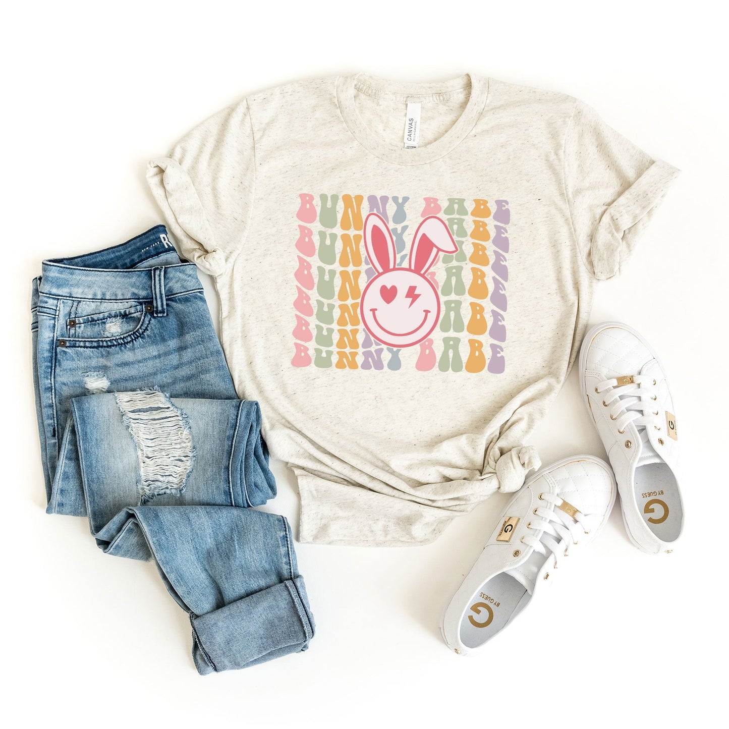 Bunny Babe Smiley Face | Short Sleeve Graphic Tee