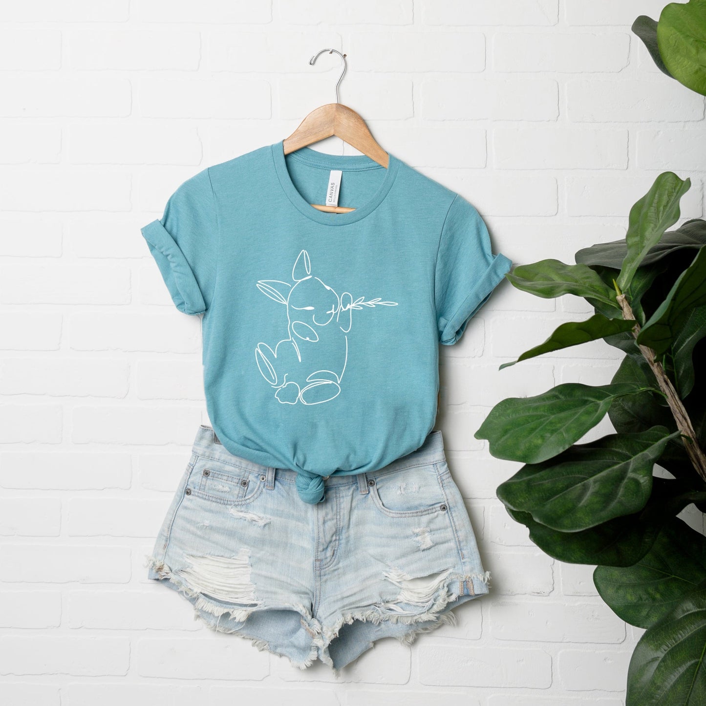 Hand Drawn Bunny | Short Sleeve Crew Neck