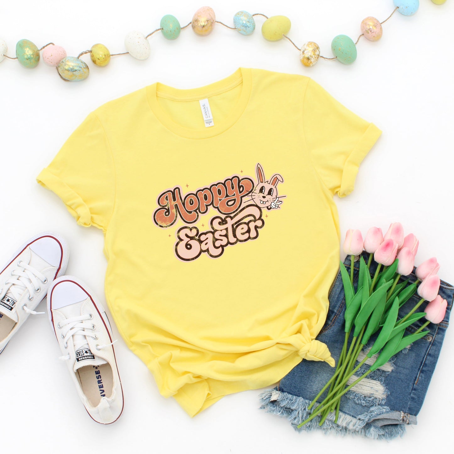 Hoppy Easter Distressed | Short Sleeve Crew Neck