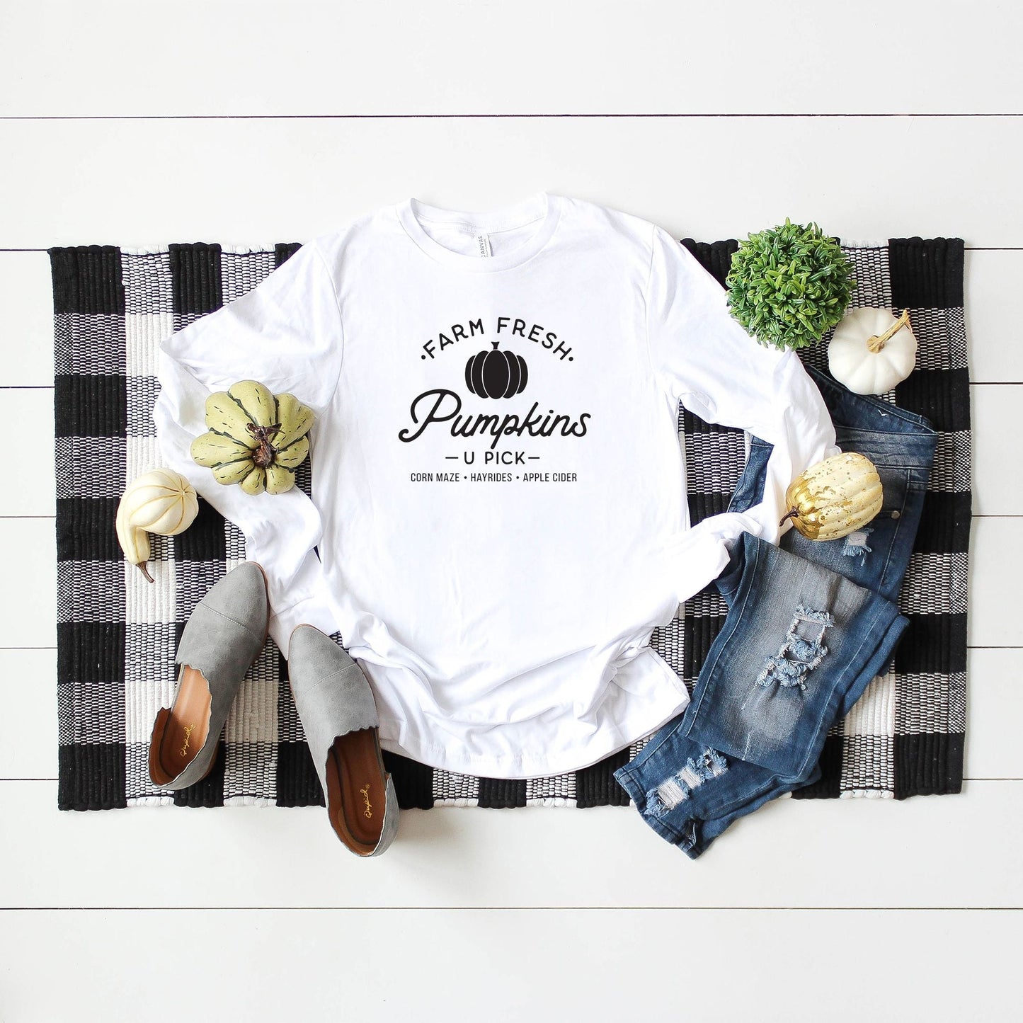 Farm Fresh Pumpkins | Long Sleeve Crew Neck