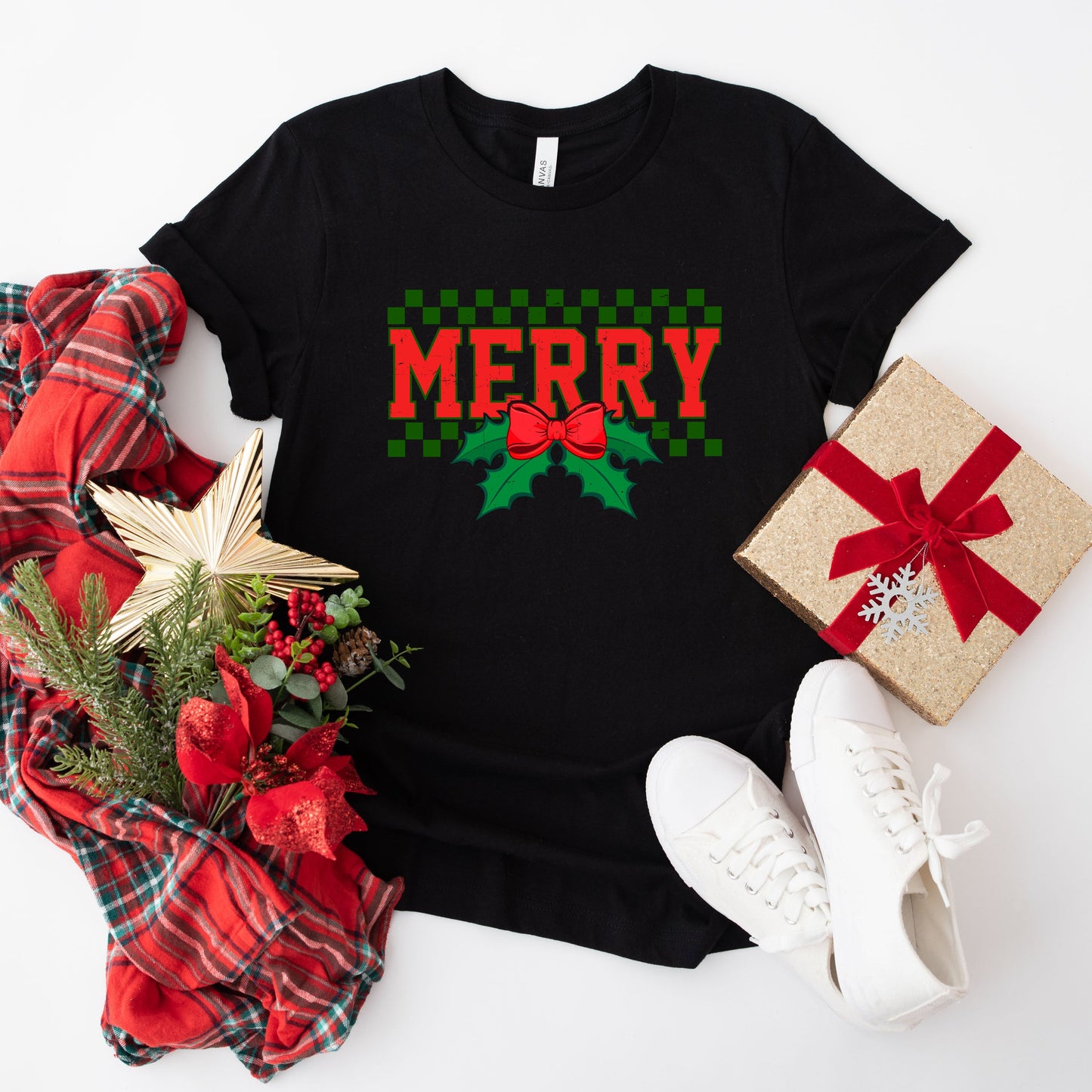 Merry Checkered Mistletoe | Short Sleeve Crew Neck