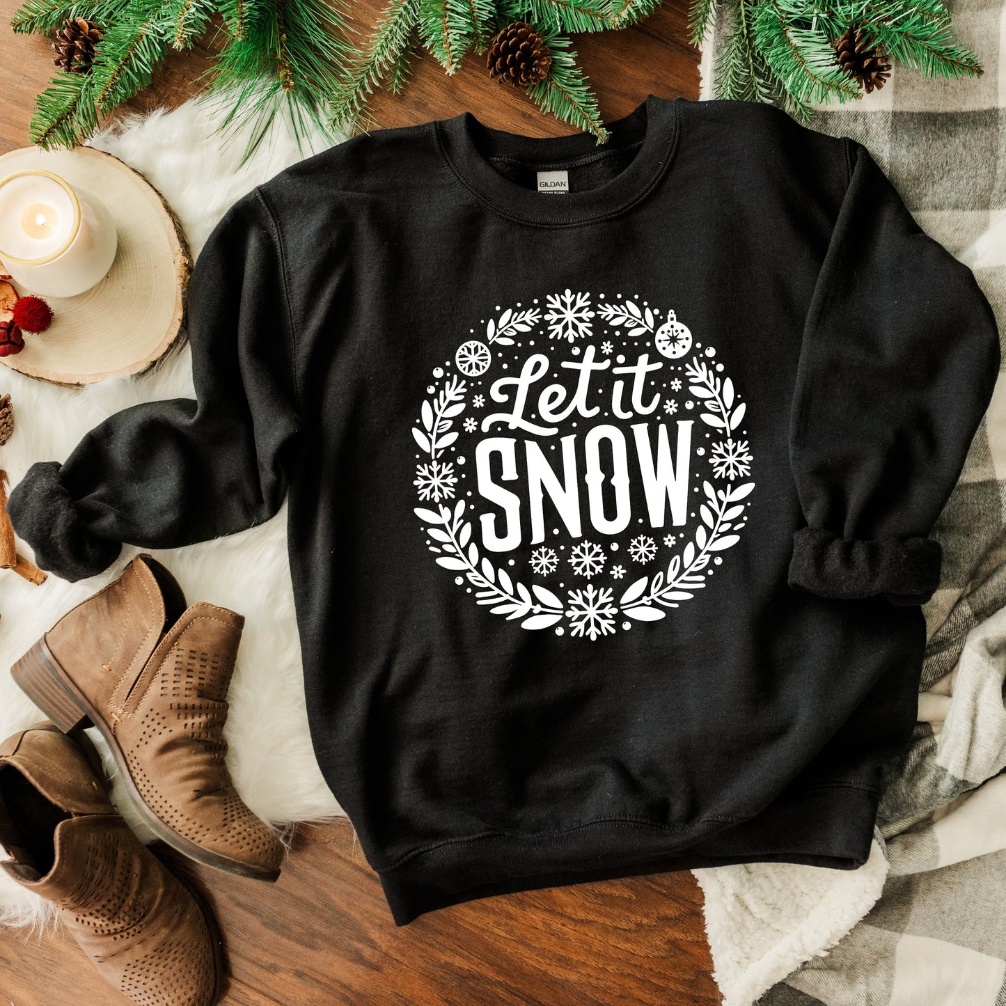 Let It Snow Wreath | Sweatshirt