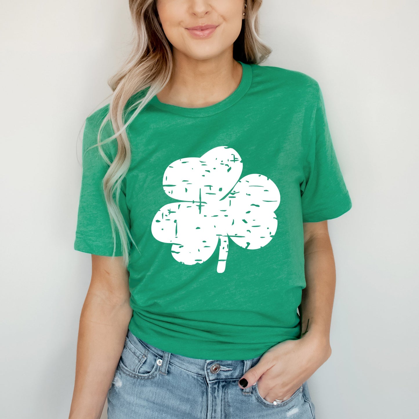 Grunge Clover | Short Sleeve Graphic Tee