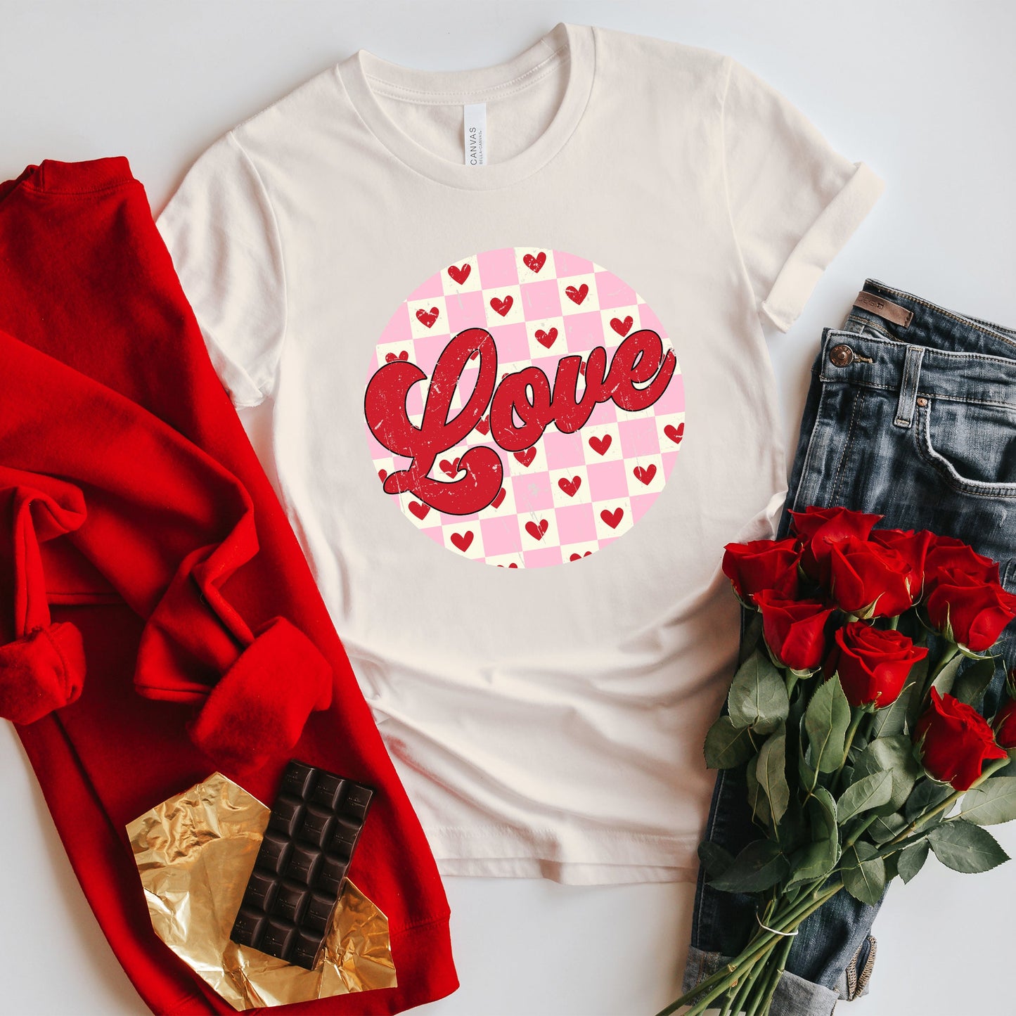 Retro Love Checkered Circle | Short Sleeve Graphic Tee