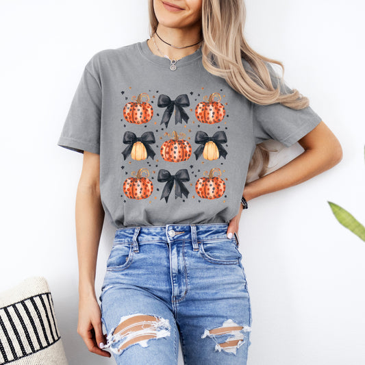 Coquette Black Bow Pumpkin Chart | Garment Dyed Short Sleeve Tee