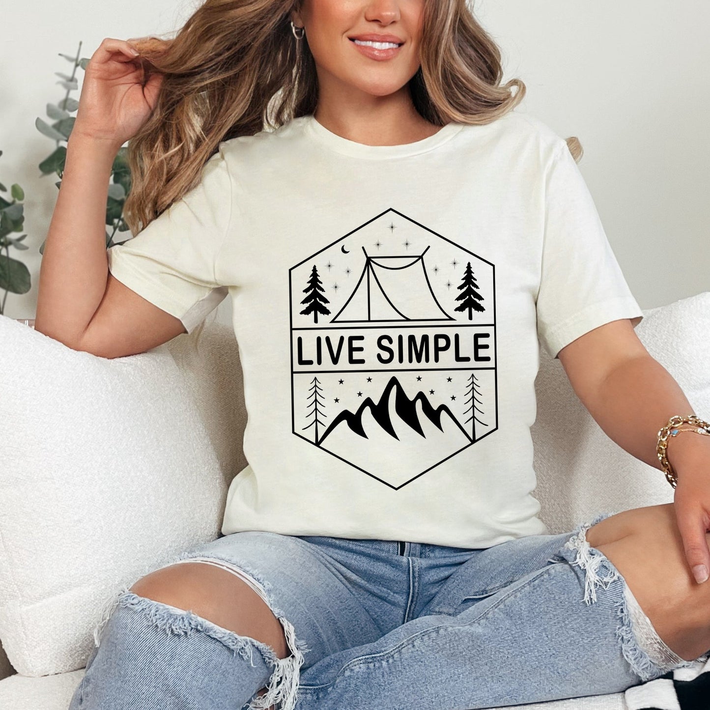 Live Simple | Short Sleeve Graphic Tee