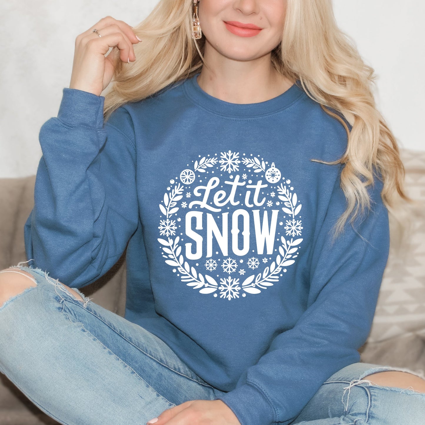 Let It Snow Wreath | Sweatshirt