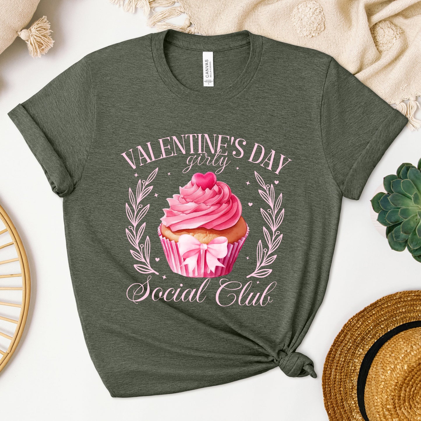 Coquette Valentine Cupcake | Short Sleeve Graphic Tee