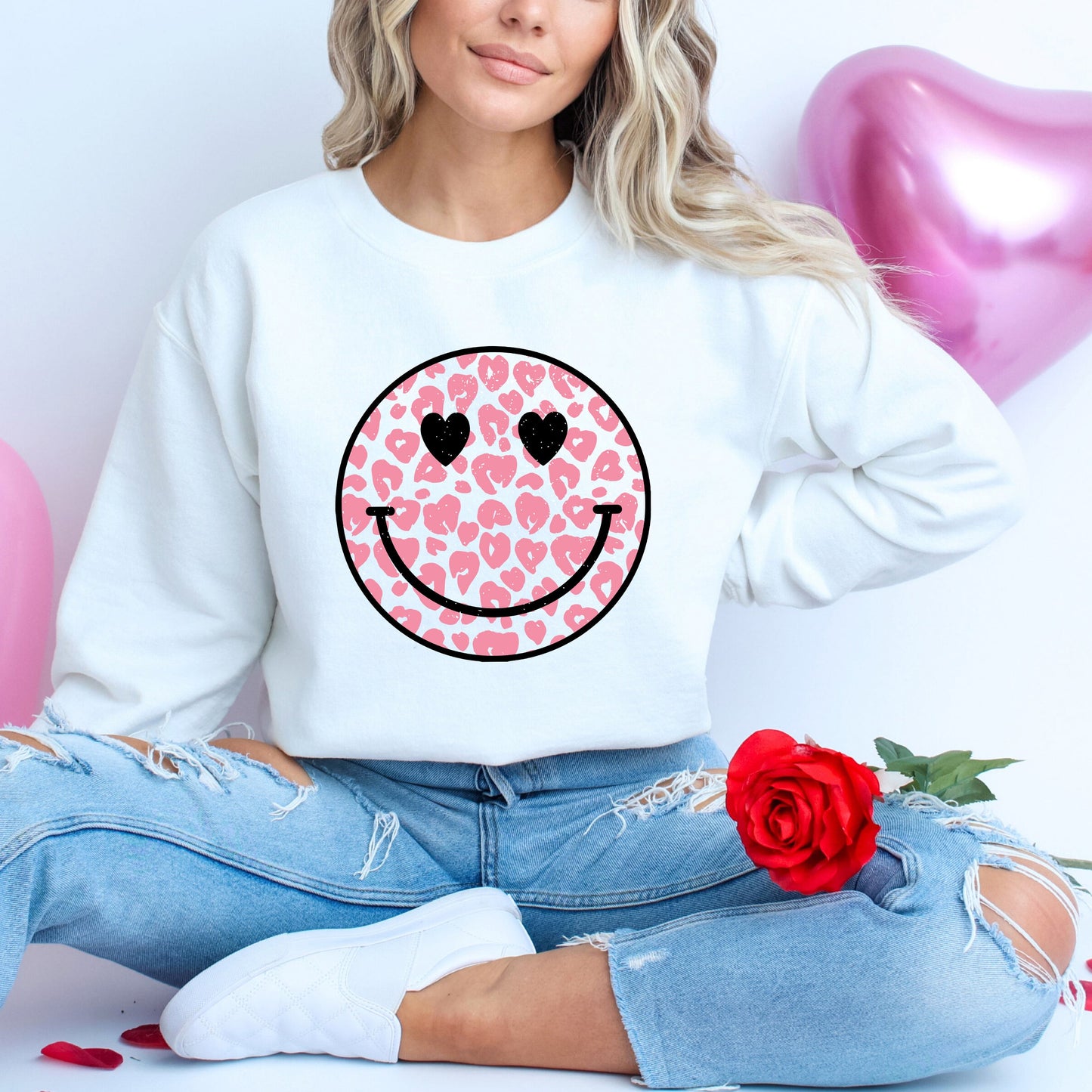 Leopard Heart Eyes Smiley | Sweatshirt