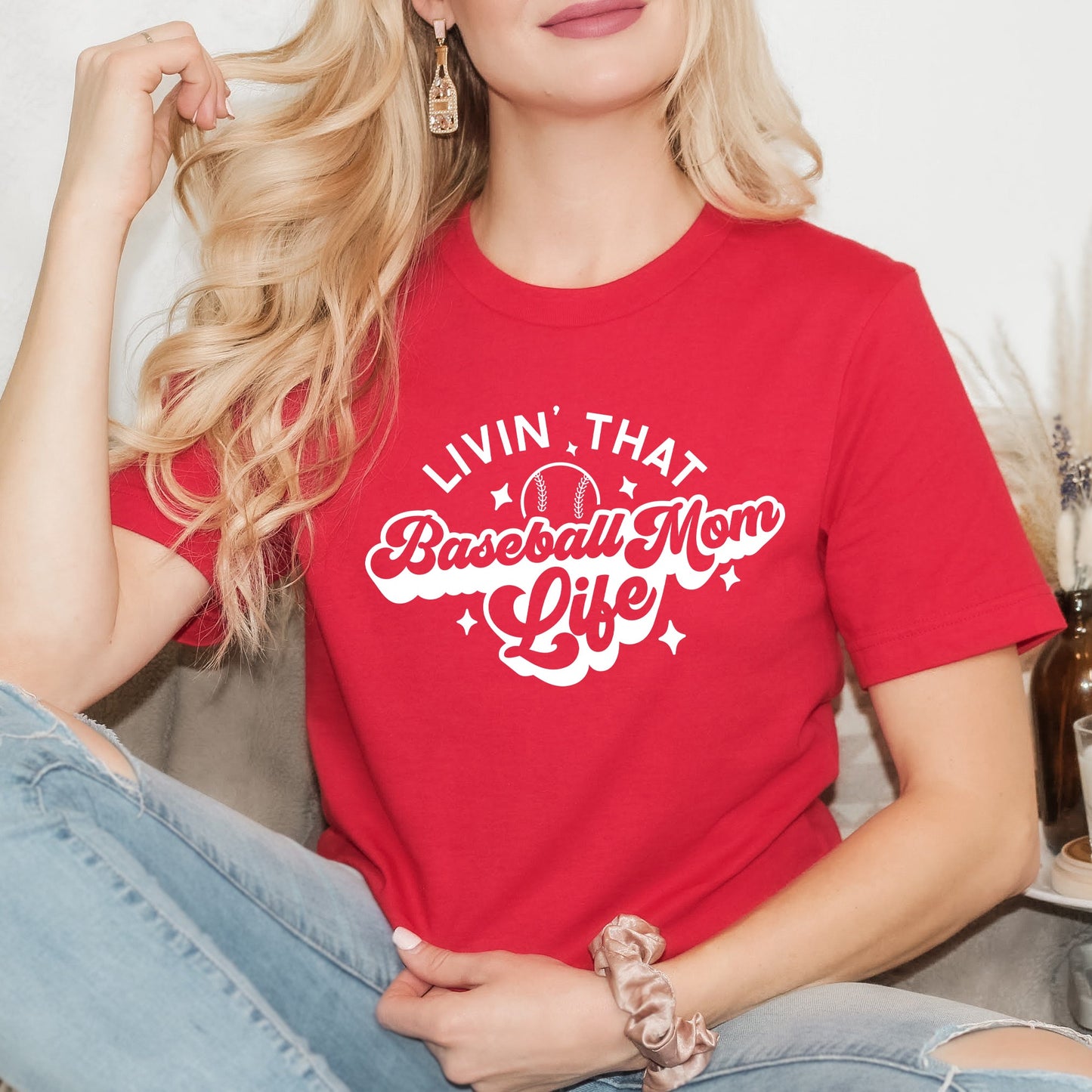 Baseball Mom Life | Short Sleeve Graphic Tee