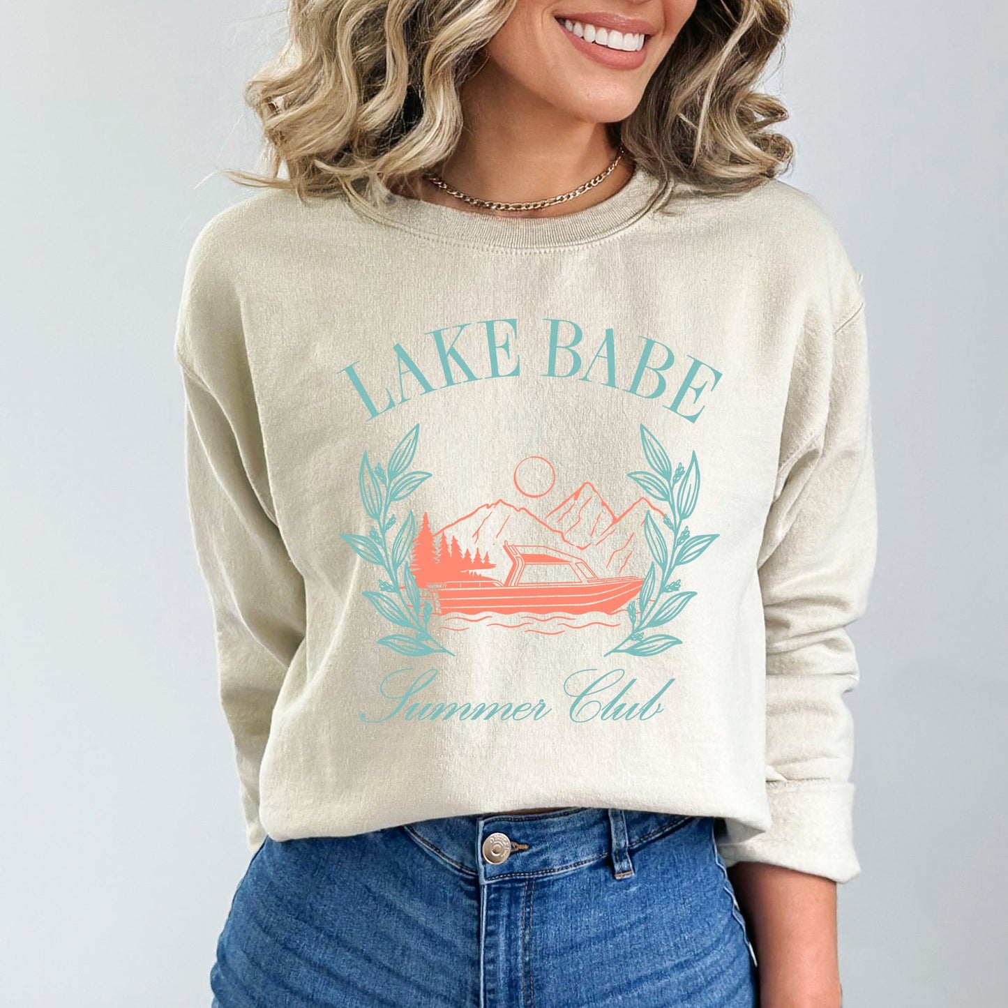 Lake Babe Boat | Sweatshirt