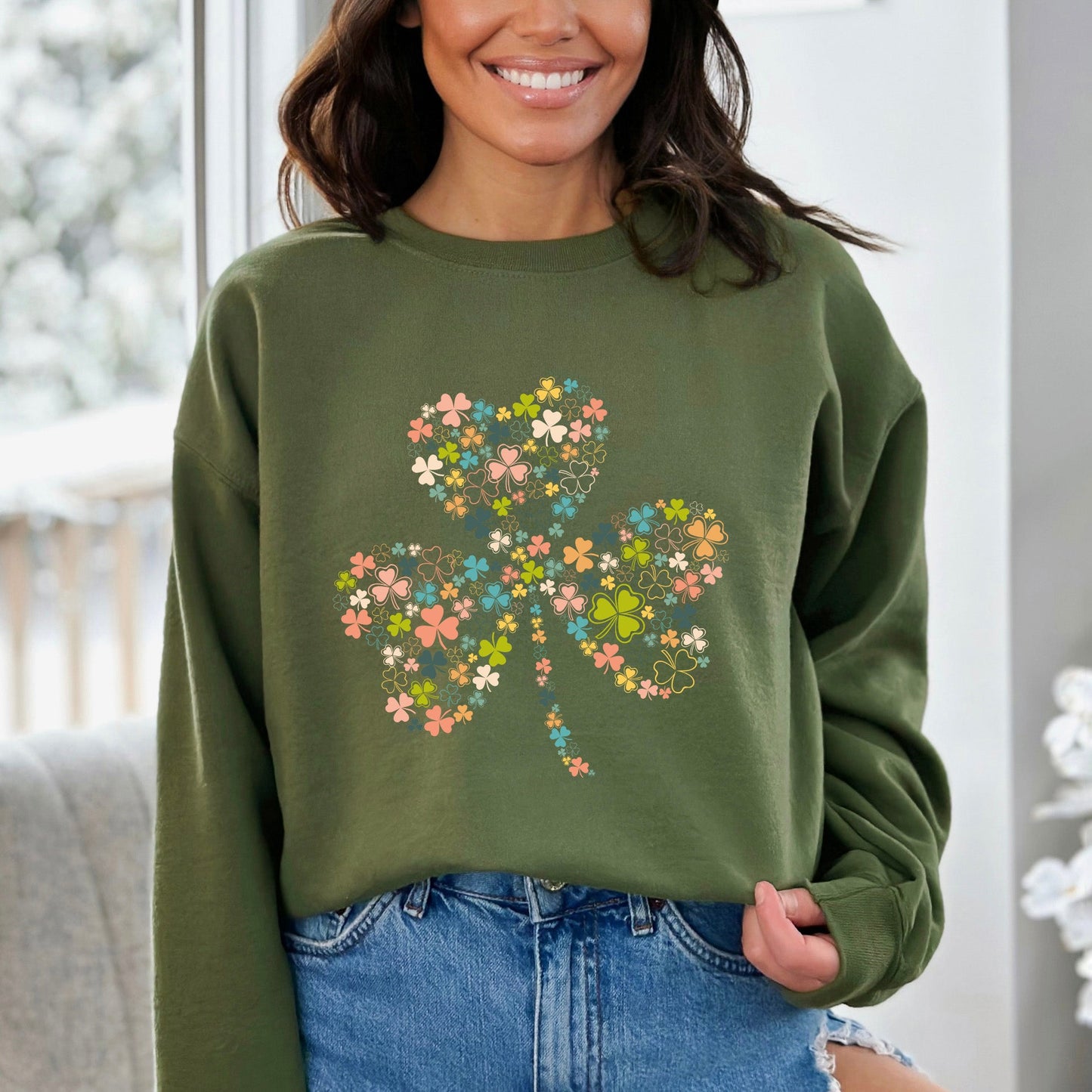 Color Shamrocks | Sweatshirt