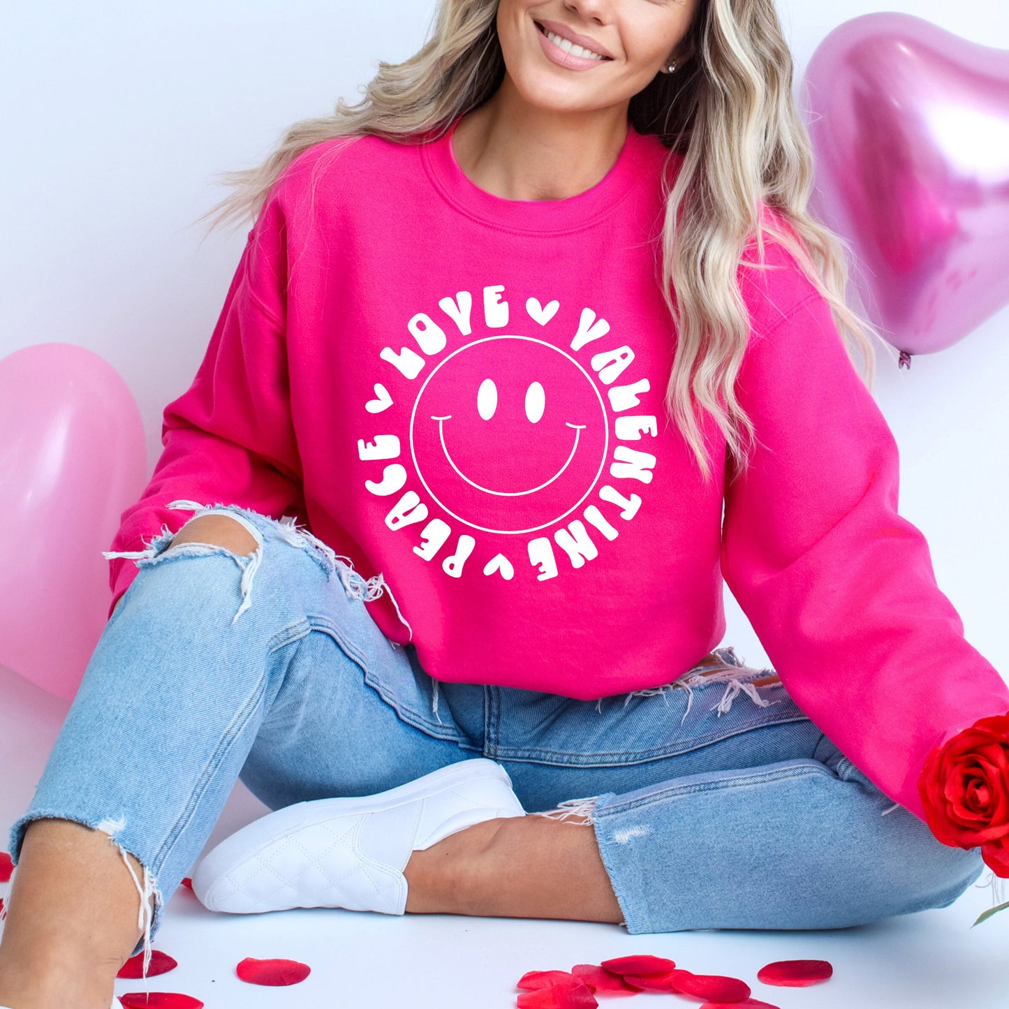 Peace Love Valentine Smiley | Sweatshirt