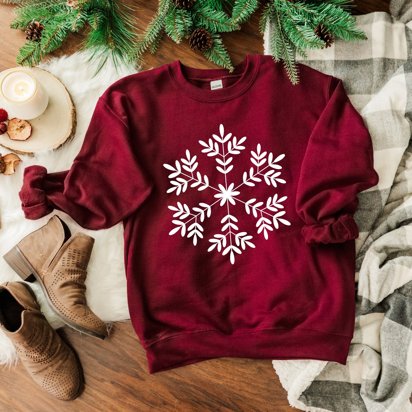 Giant Snowflake | Sweatshirt