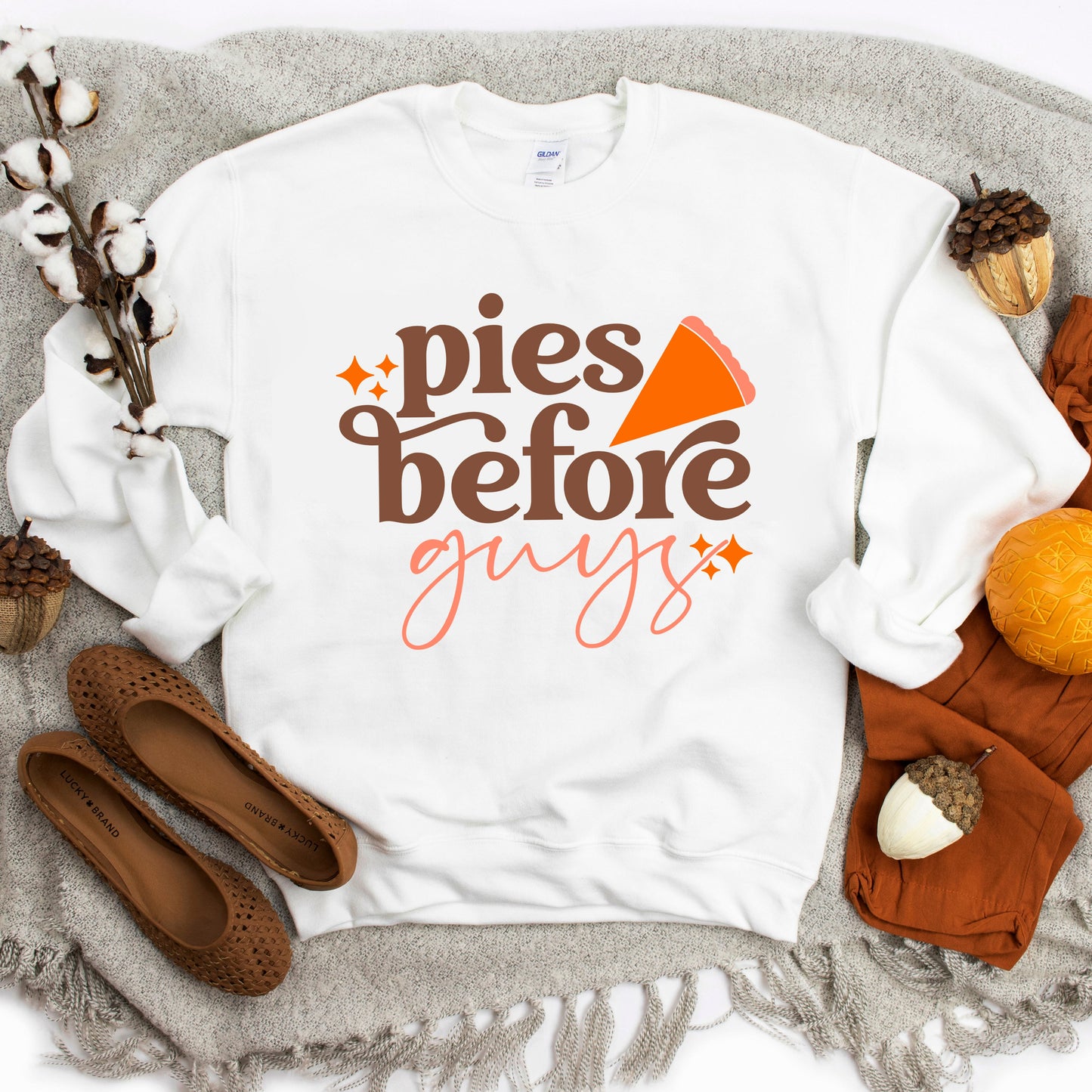 Pies Before Guys | Sweatshirt