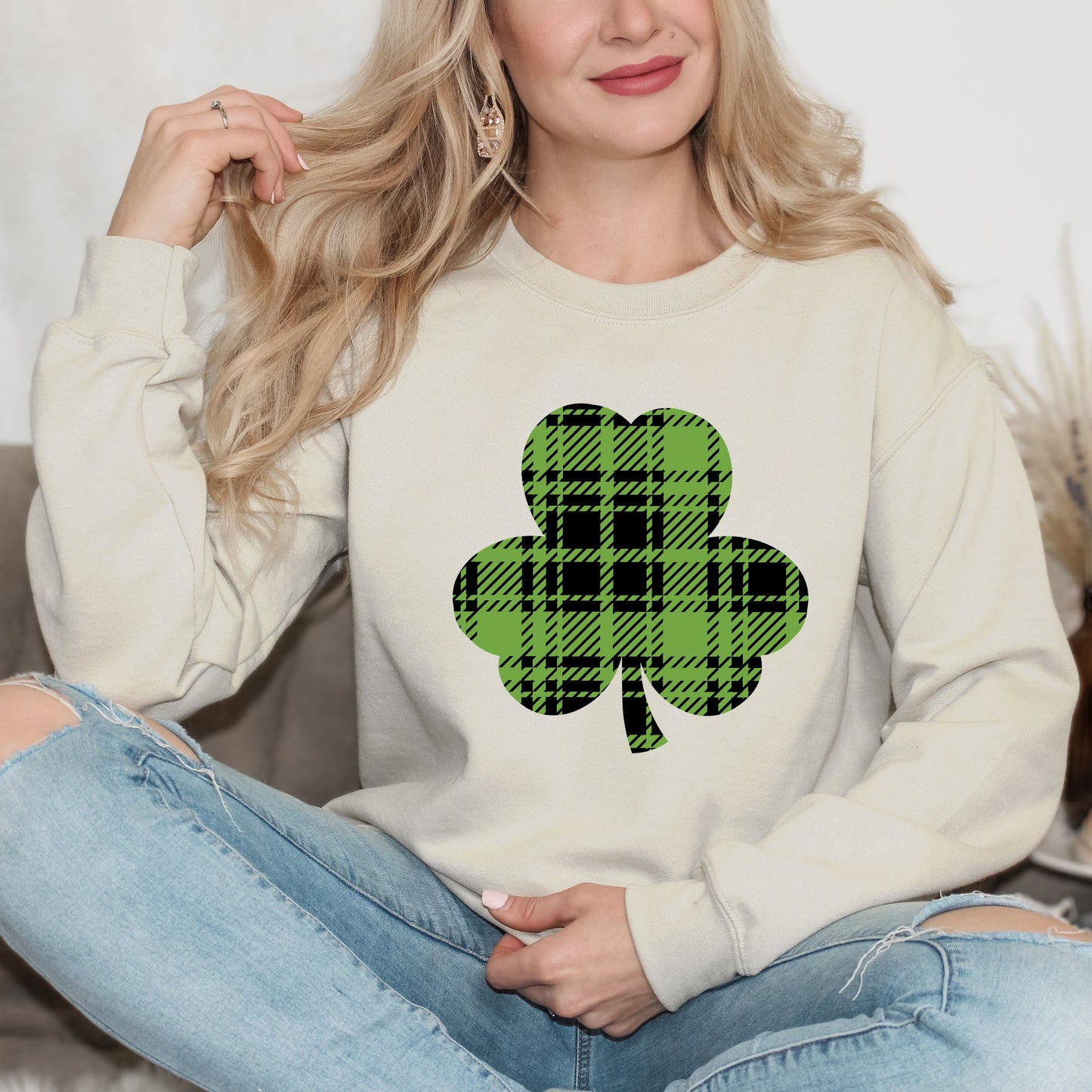 Buffalo Plaid Clover | Sweatshirt