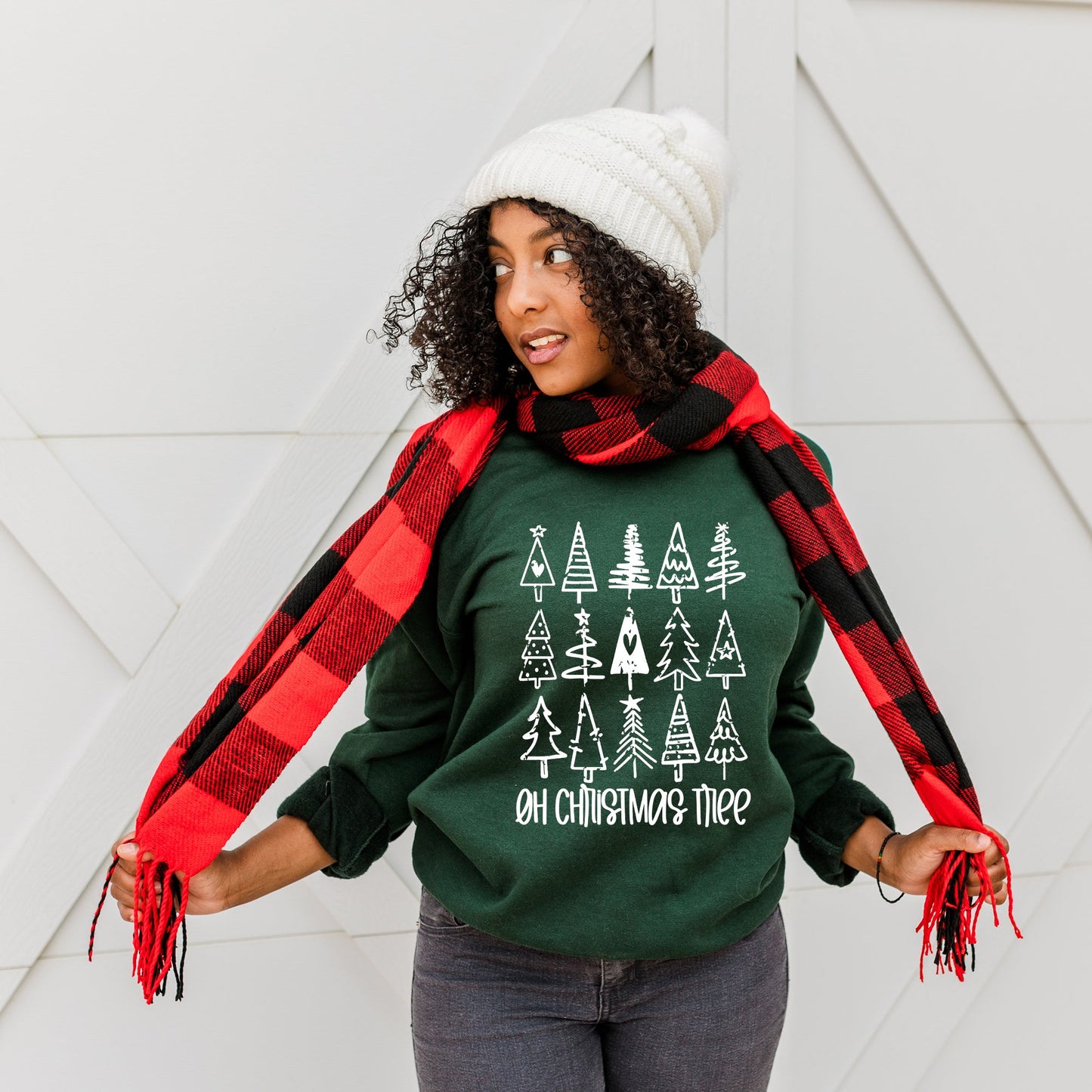 Distressed Oh Christmas Tree | Sweatshirt