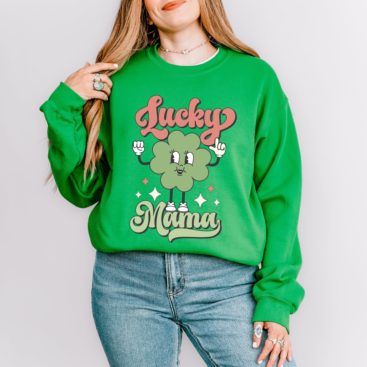 Lucky Mama Clover Script | Sweatshirt