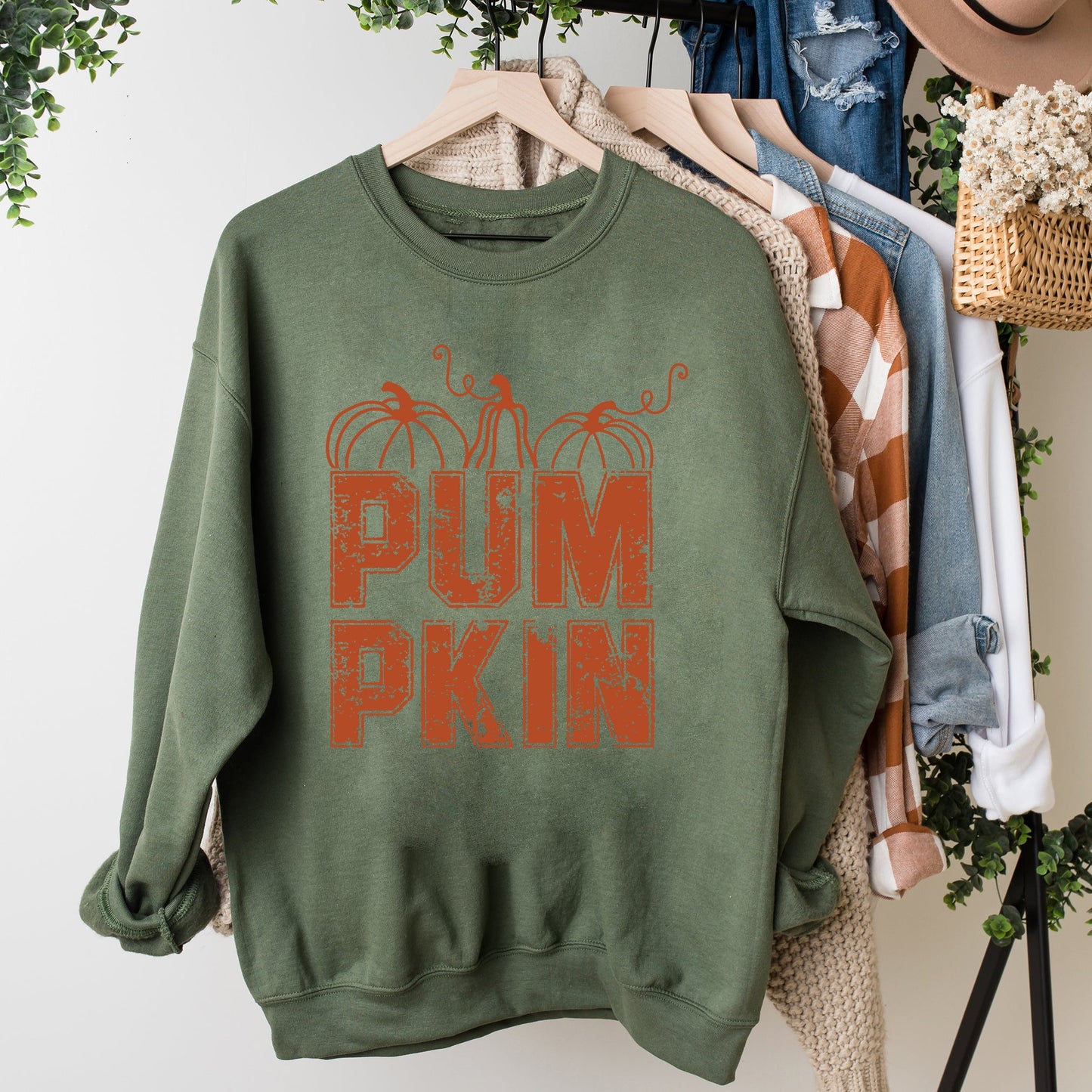 Pumpkin Distressed | Sweatshirt