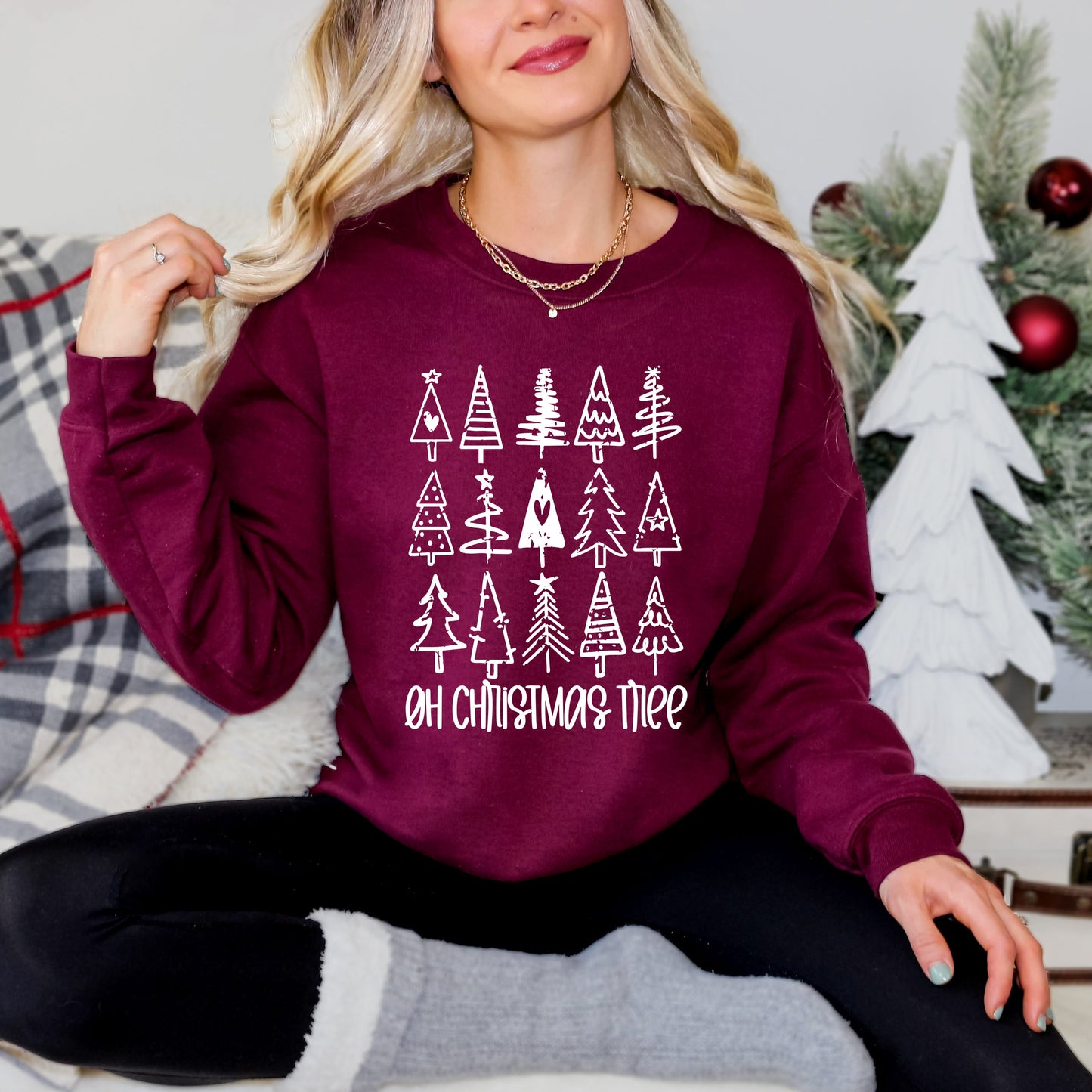 Distressed Oh Christmas Tree | Sweatshirt