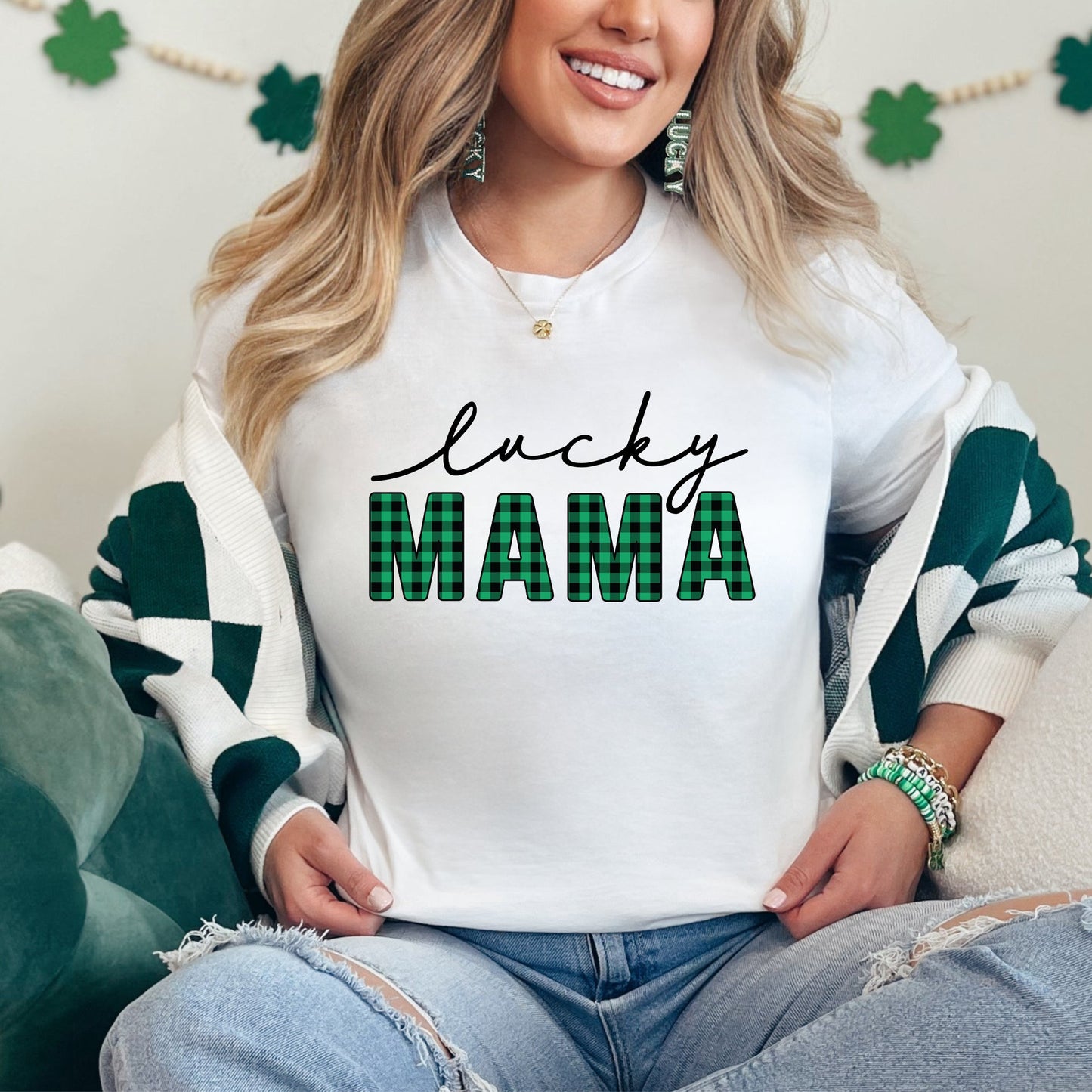 Lucky Mama Buffalo Plaid | Short Sleeve Graphic Tee