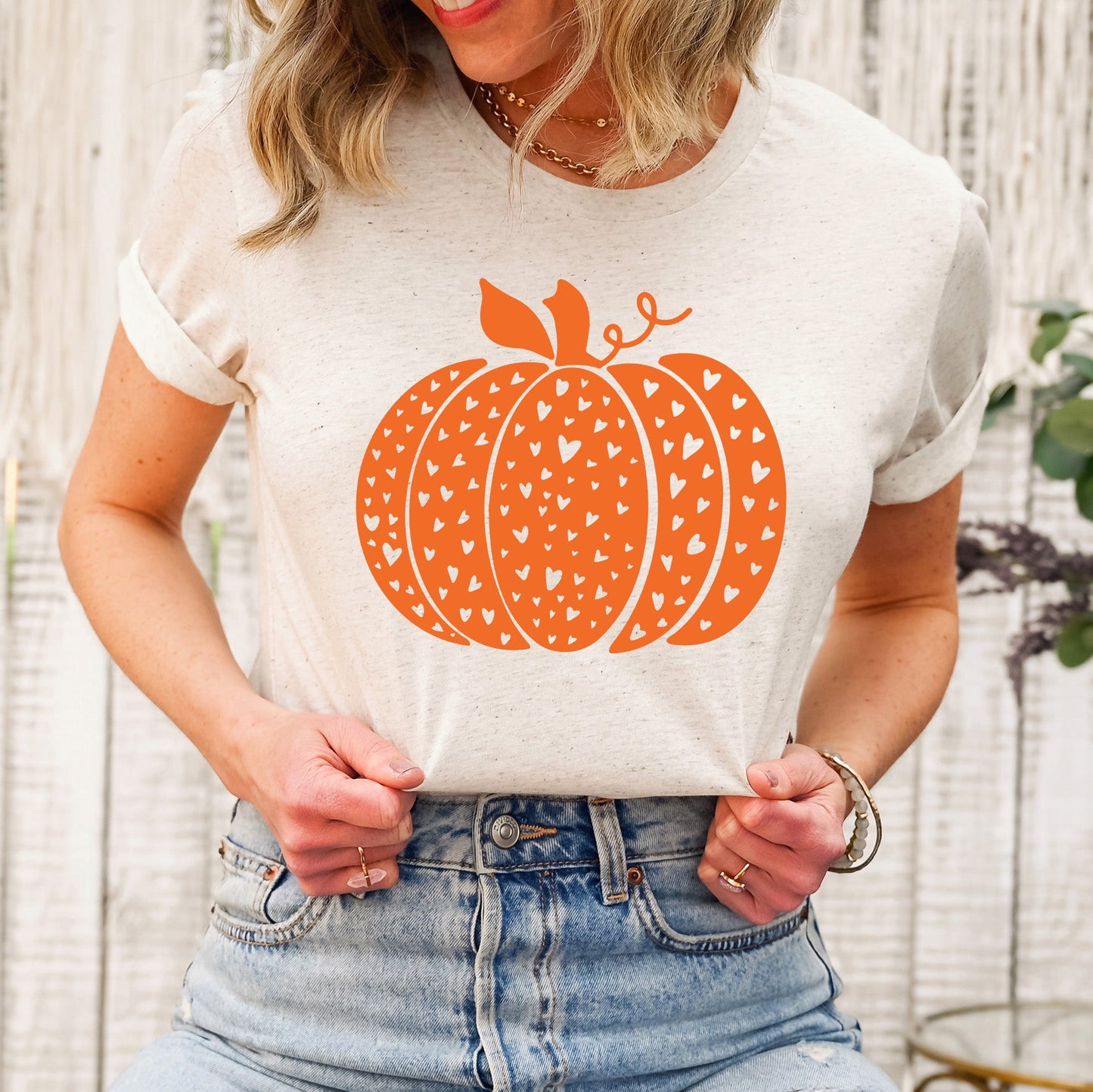 Heart Pumpkin | Short Sleeve Graphic Tee