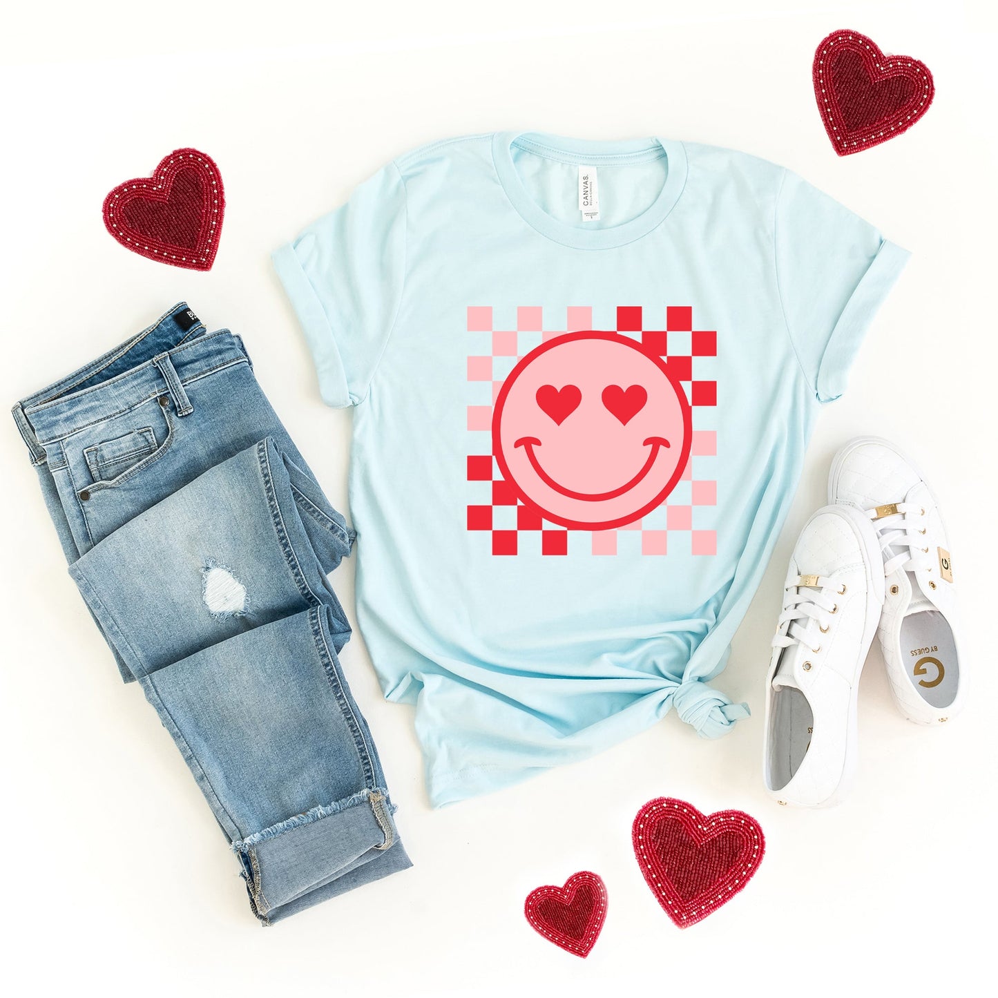 Checkered Heart Eyes Smiley | Short Sleeve Graphic Tee