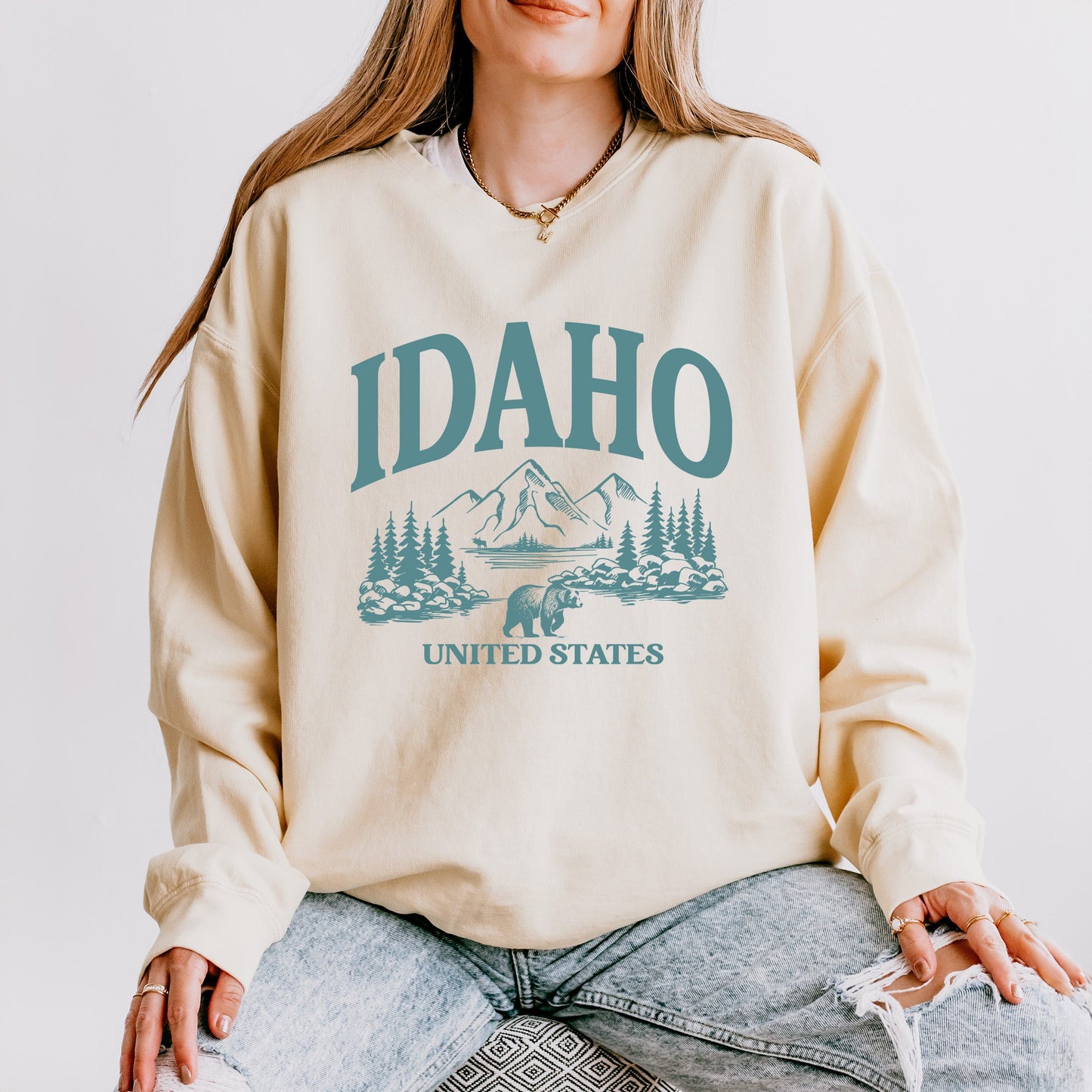 Idaho Forest Scene | Lightweight Garment Dyed Sweatshirt