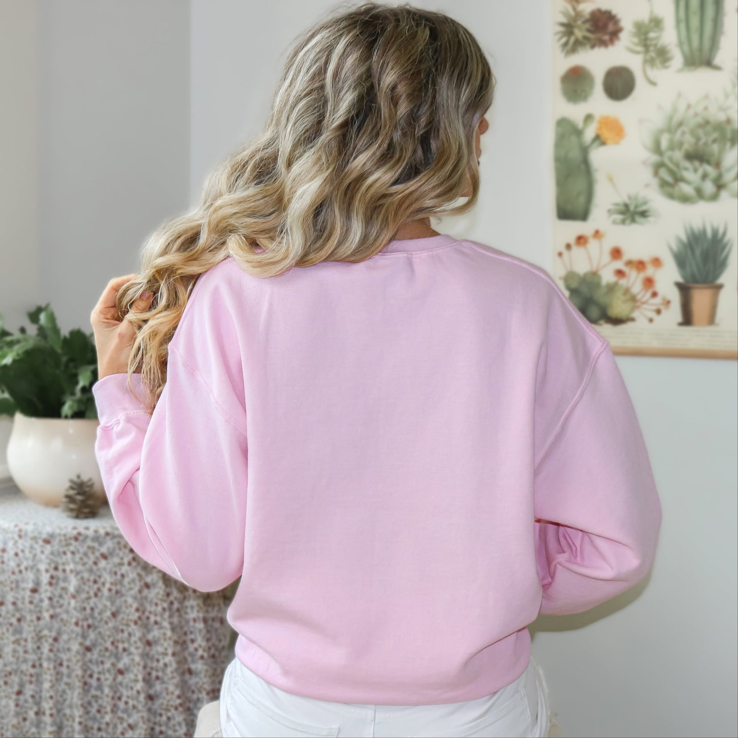  Womens Sweatshirt