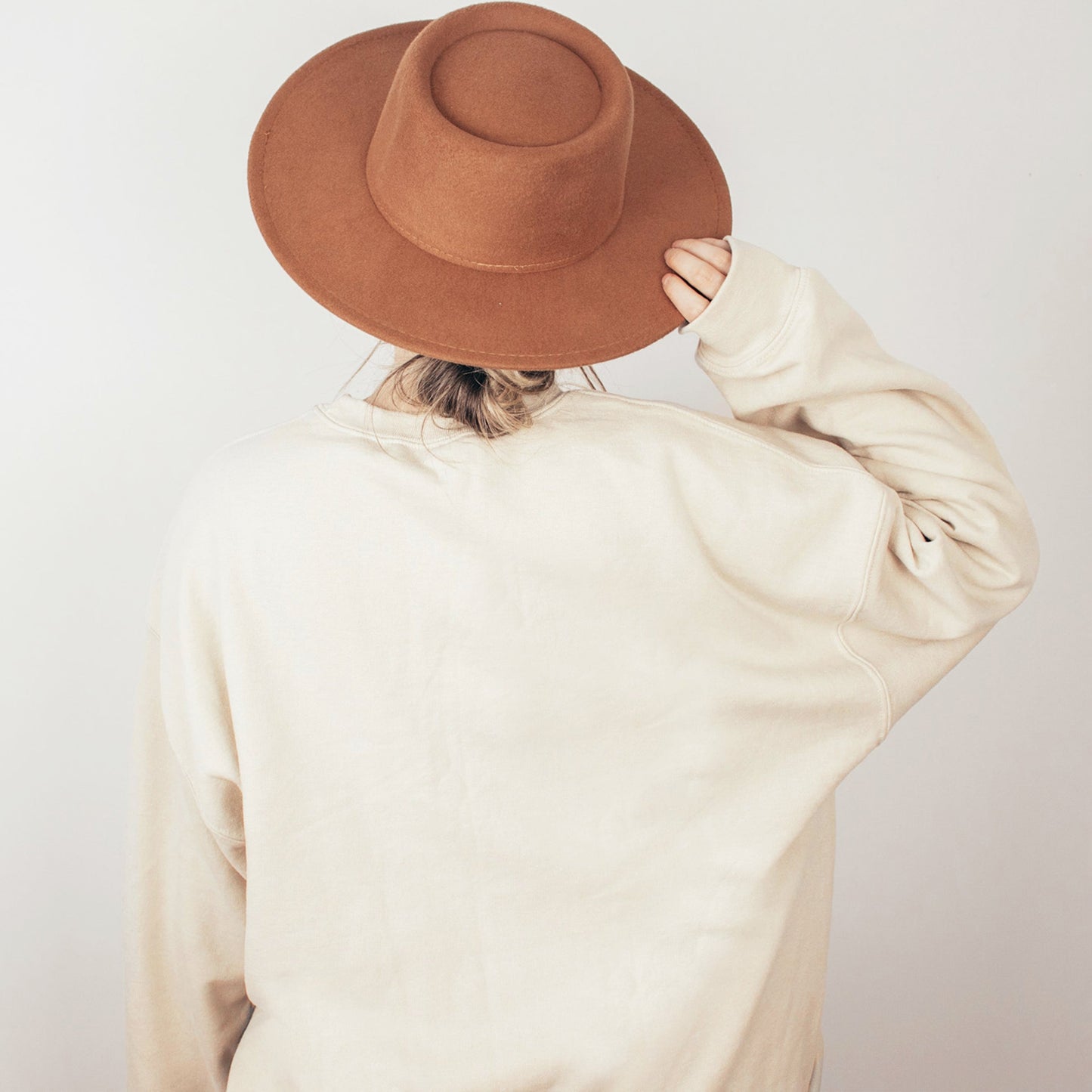  Womens Sweatshirt