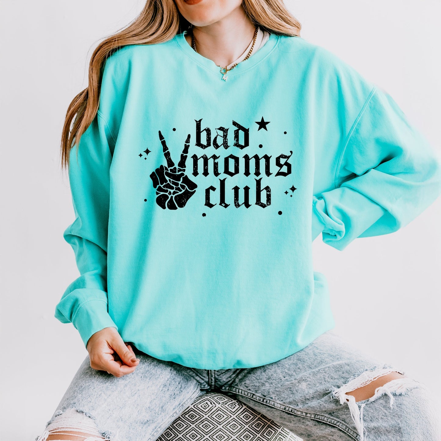 Bad Moms Club Skeleton - Women's Lightweight Garment Dyed Sweatshirt