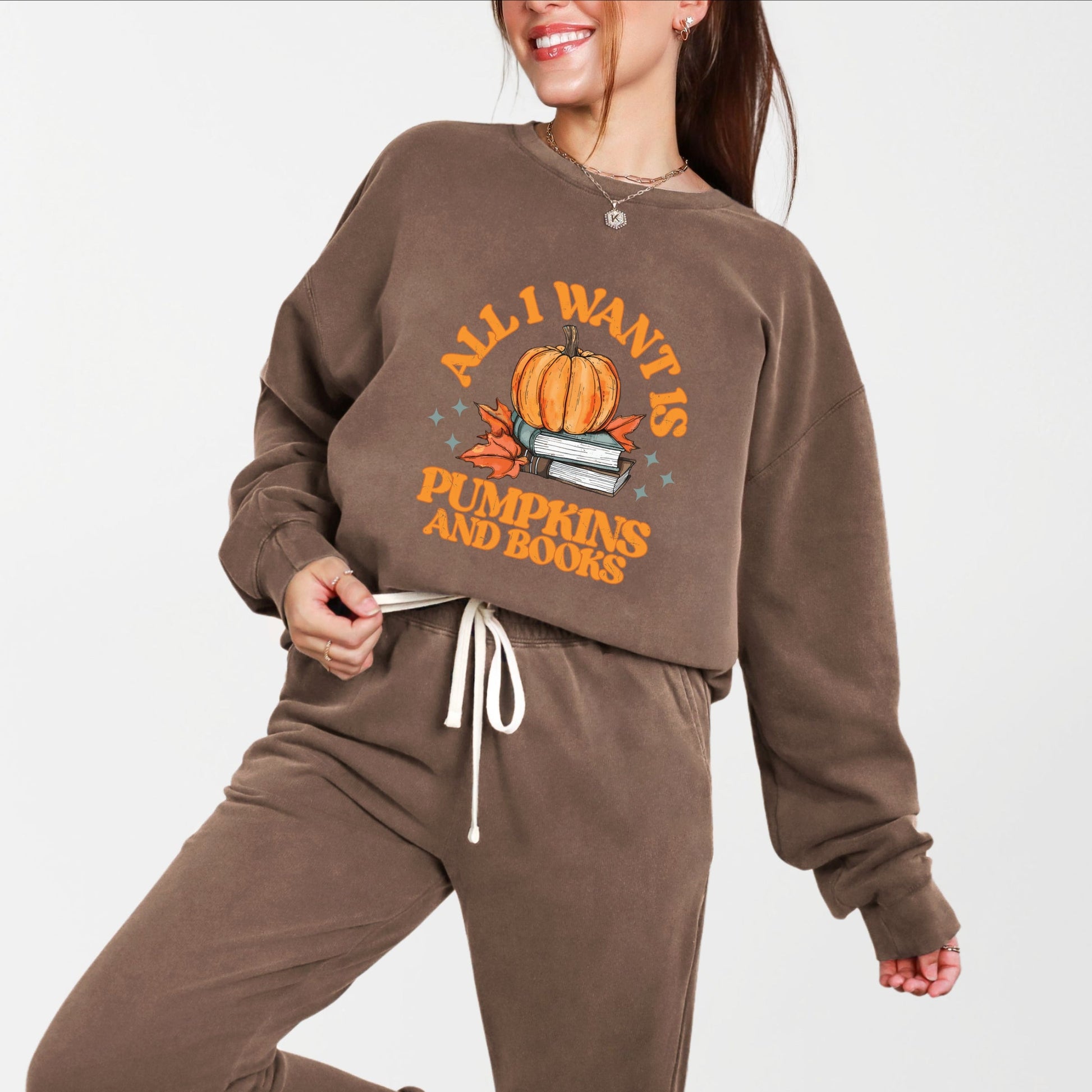 All I Want Is Pumpkins And Books - Women's Lightweight Garment Dyed Sweatshirt