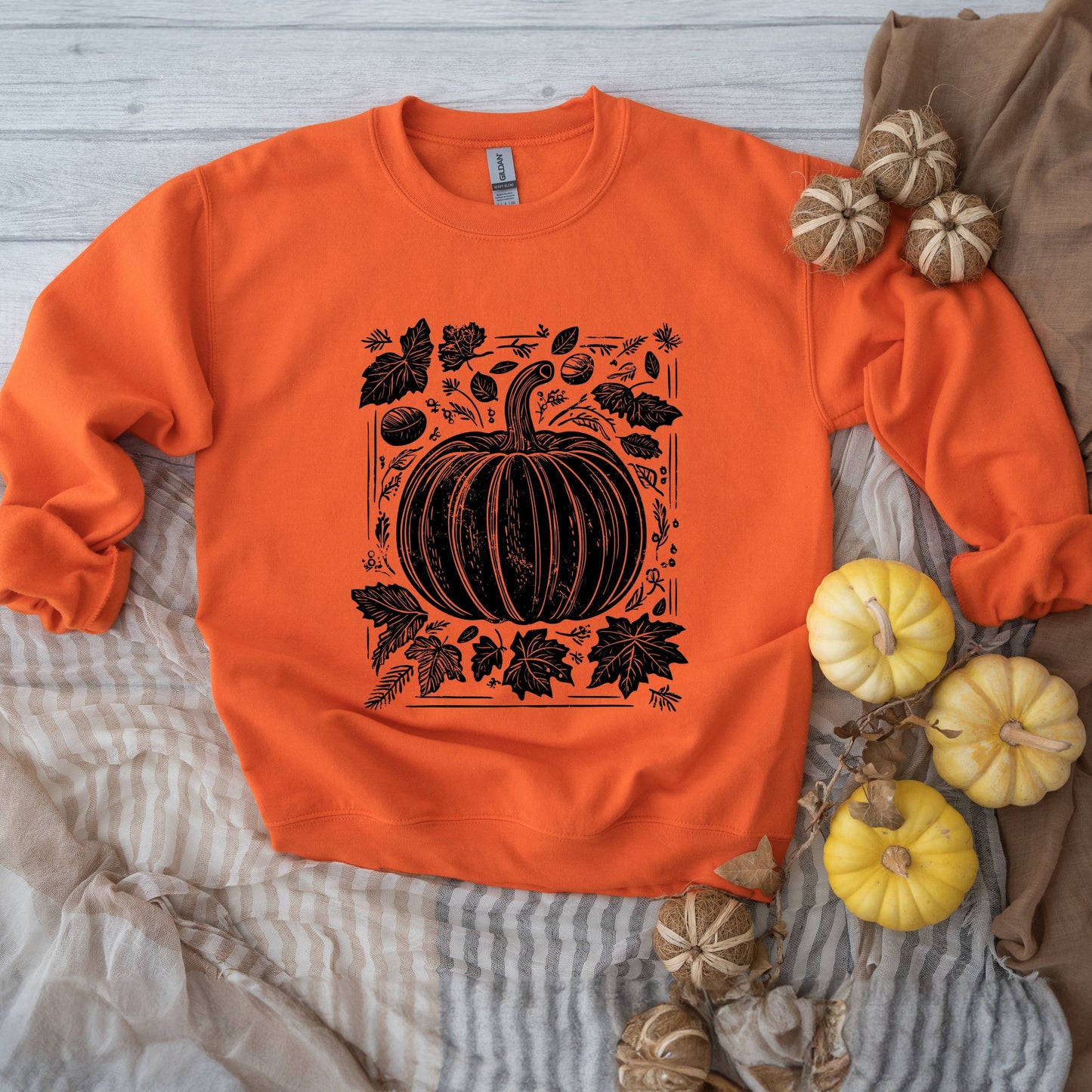 Pumpkin With Leaves Distressed - Women's Graphic Sweatshirt