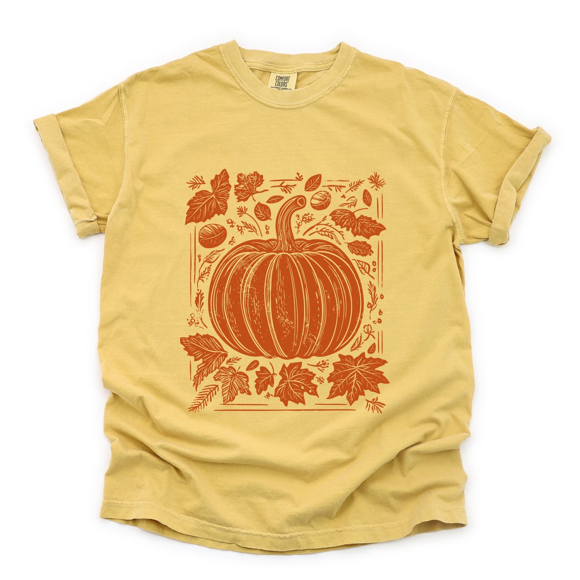 Pumpkin With Leaves Distressed - Women's Garment Dyed Graphic T-Shirt