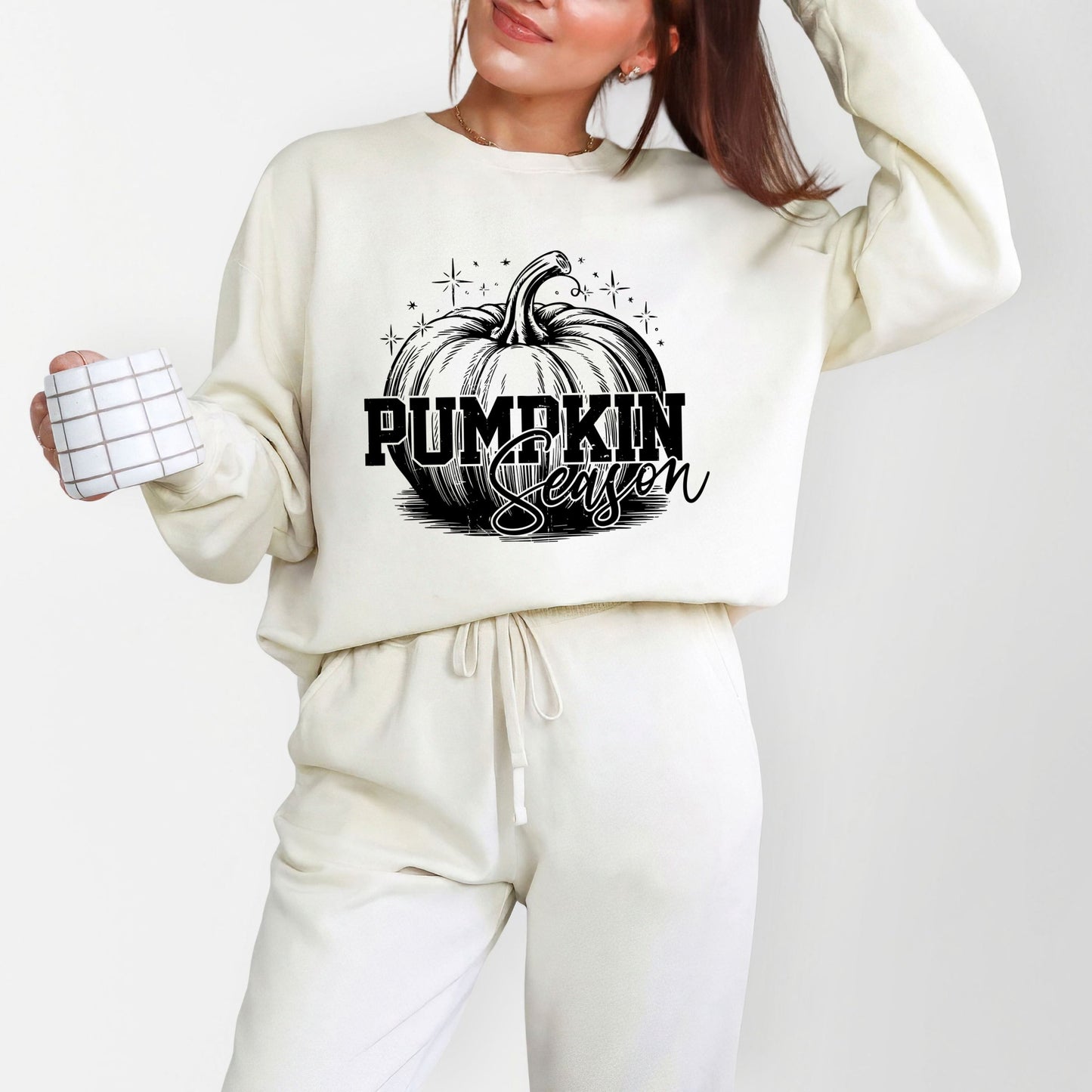 Pumpkin Season Sparkles Distressed - Women's Lightweight Garment Dyed Sweatshirt