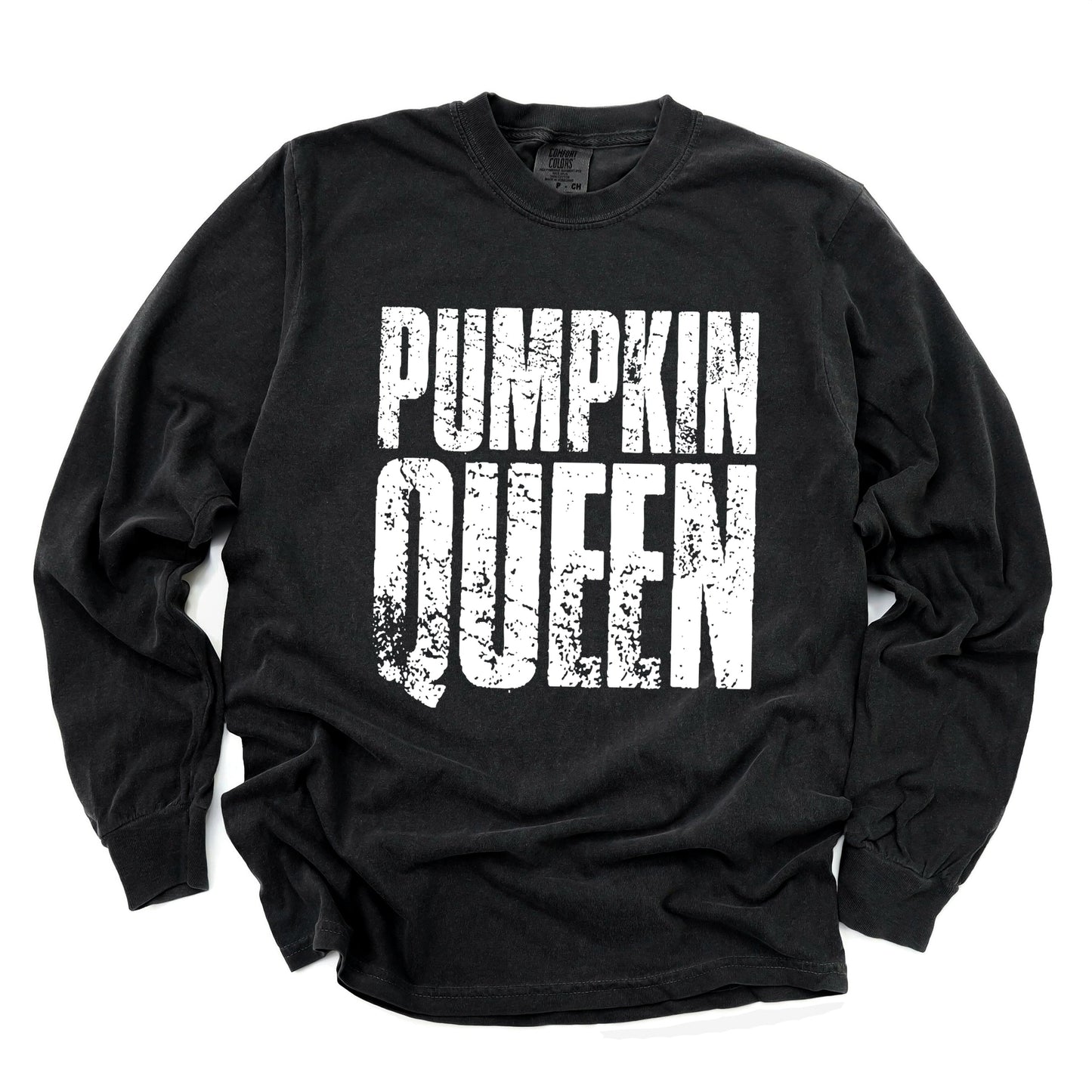 Pumpkin Queen Distressed - Women's Garment Dyed Long Sleeve Graphic T-Shirt