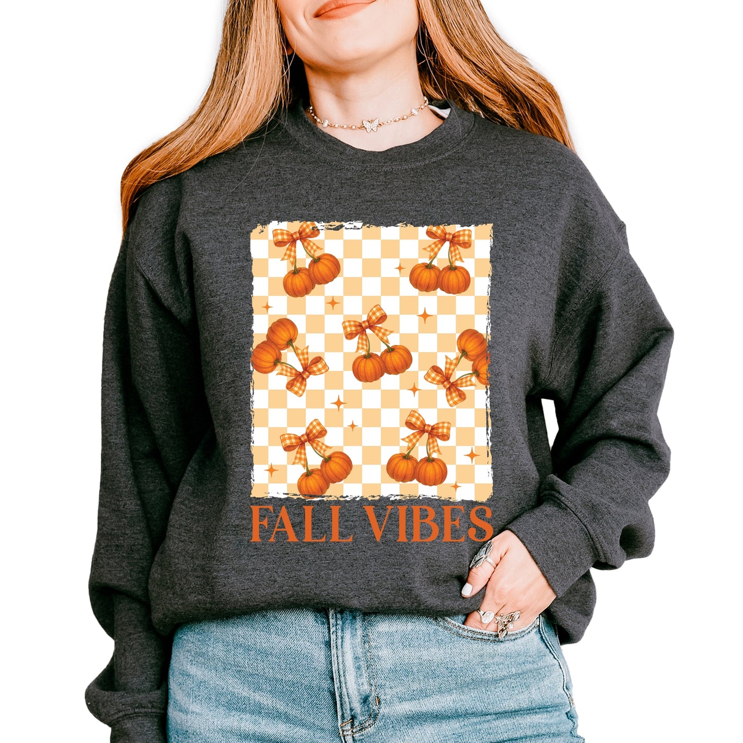 Fall Vibes Checked Pumpkins - Women's Graphic Sweatshirt