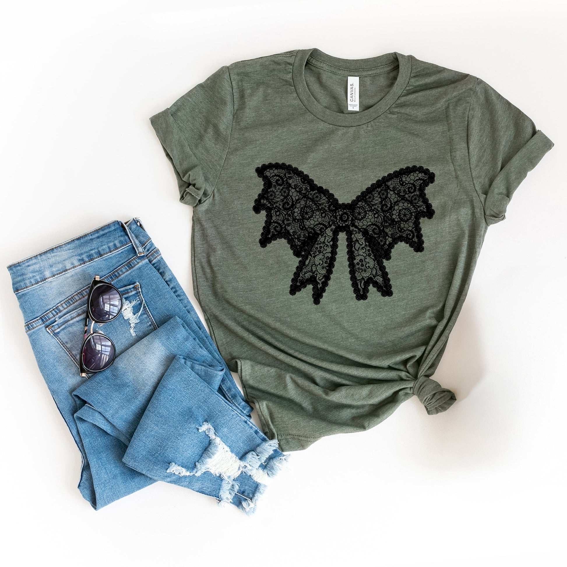 Lace Bow - Women's Short Sleeve Graphic T-Shirt