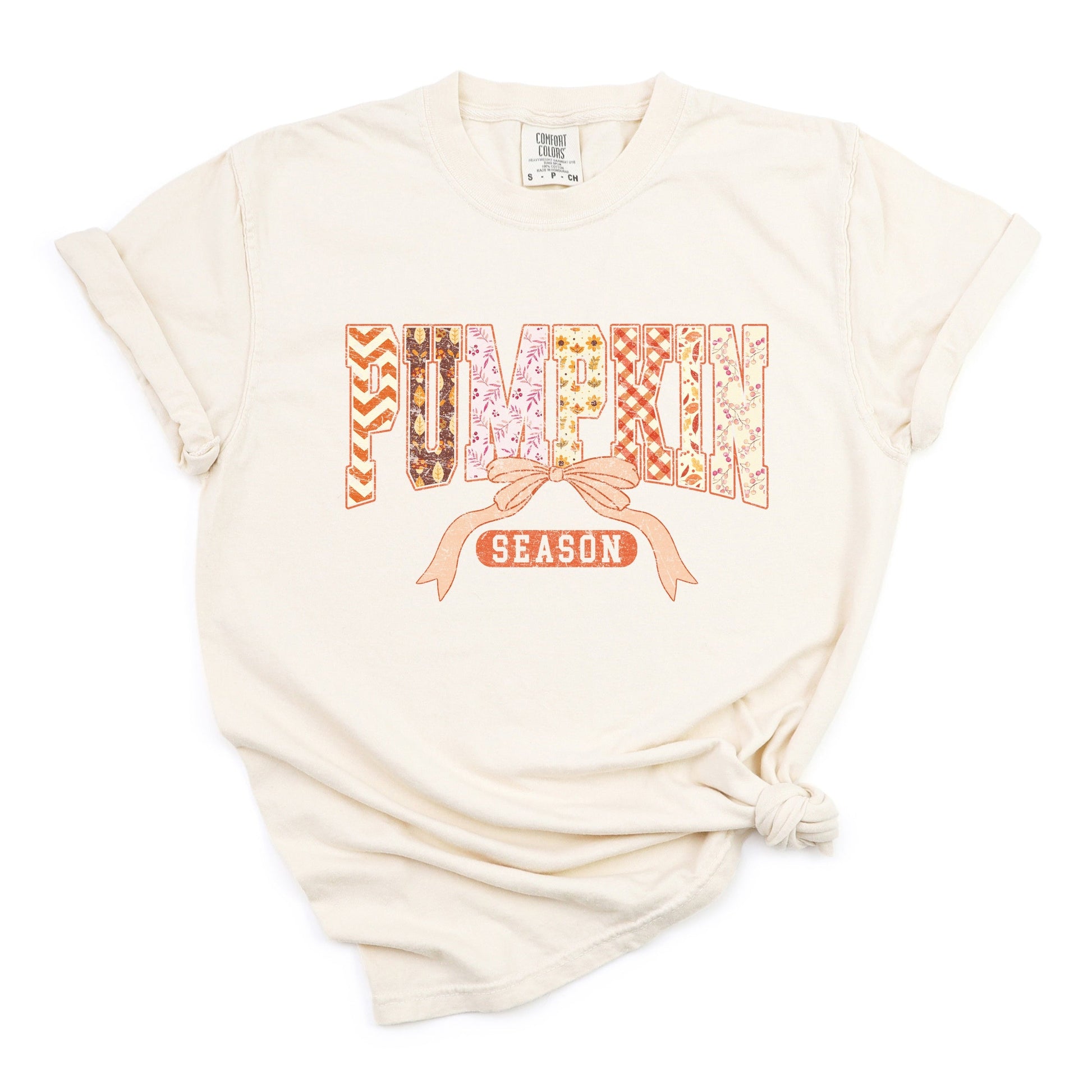 Pumpkin Season Patterns - Womens Garment Dyed Tee