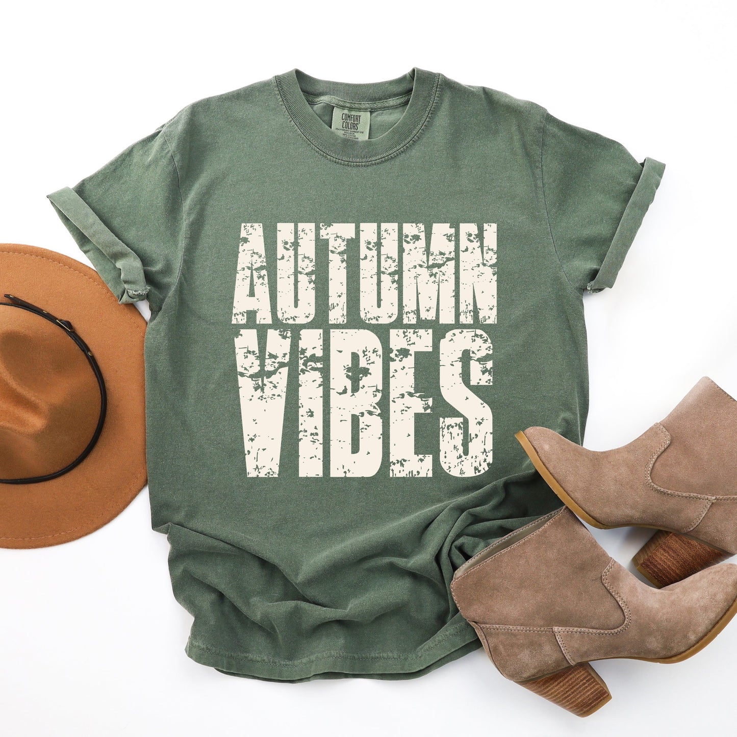 Autumn Vibes Block Distressed - Women's Garment Dyed Graphic T-Shirt